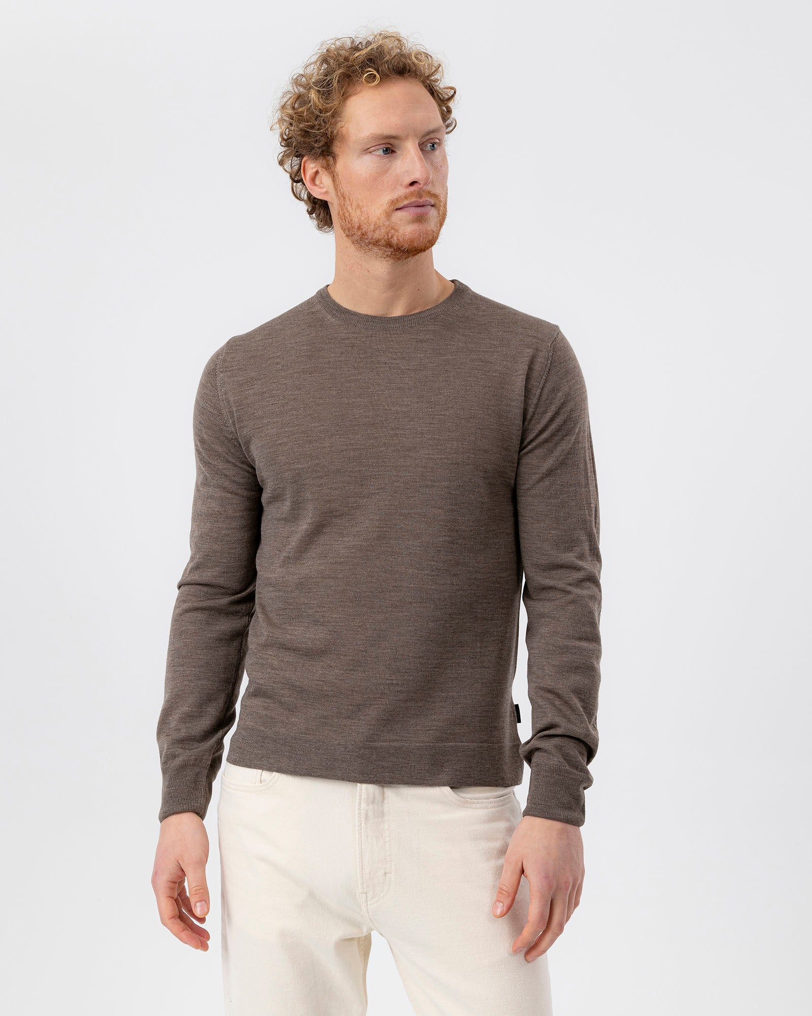 Niklas Crew- Dark Taupe - Main Image