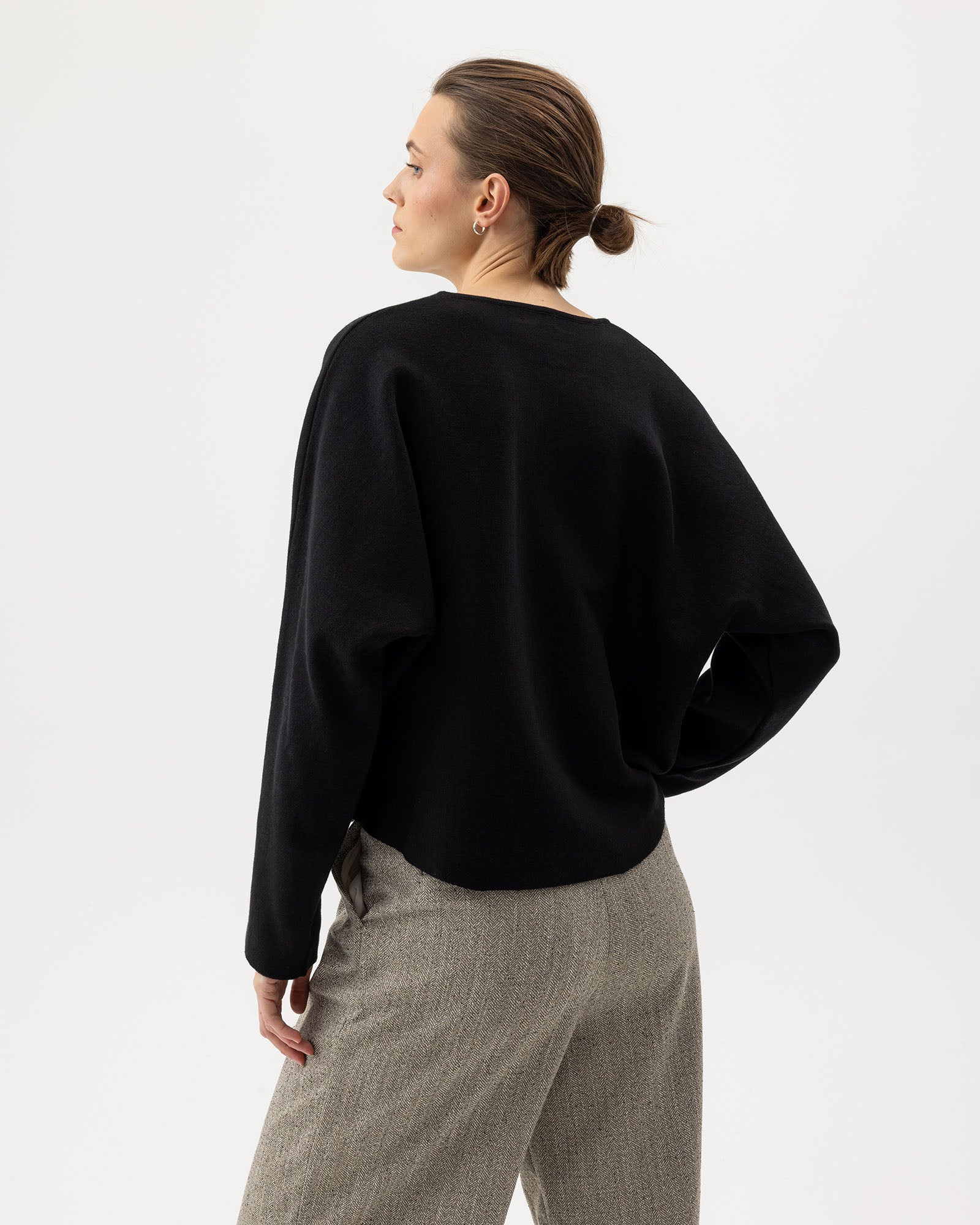 Ofelia Crew-Black