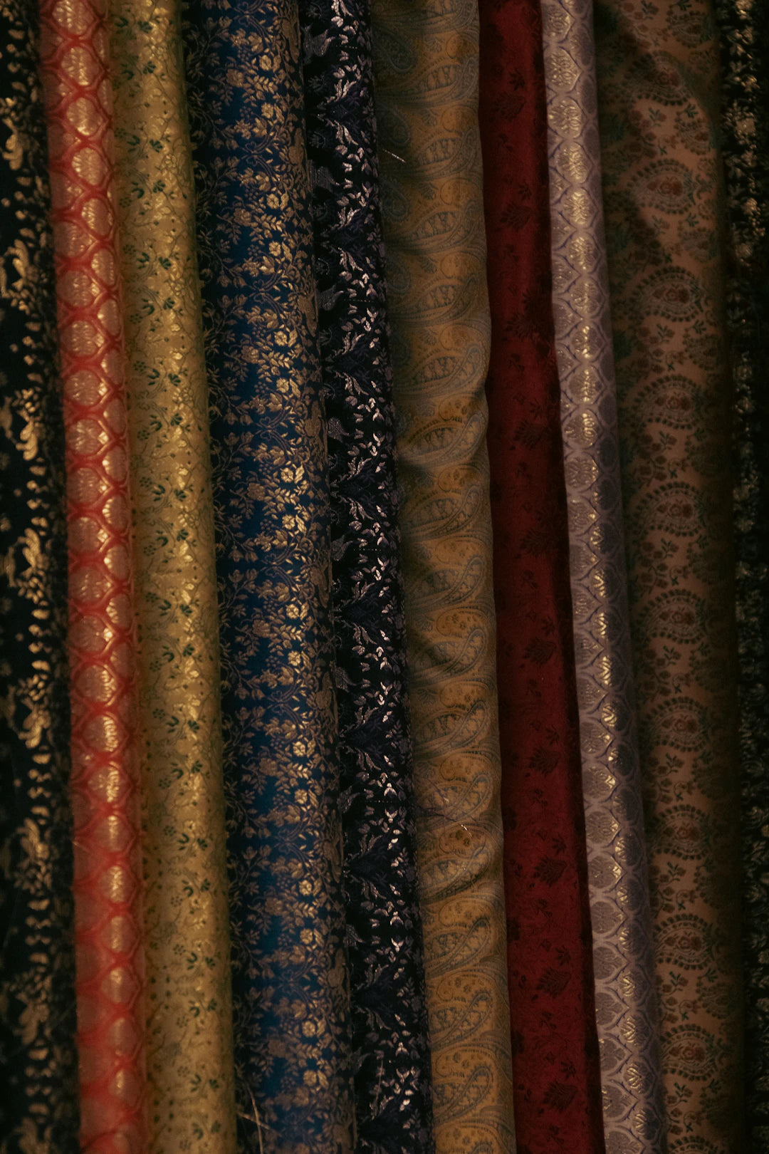 Find the Perfect Windblock Fabrics for Autumn Adventures