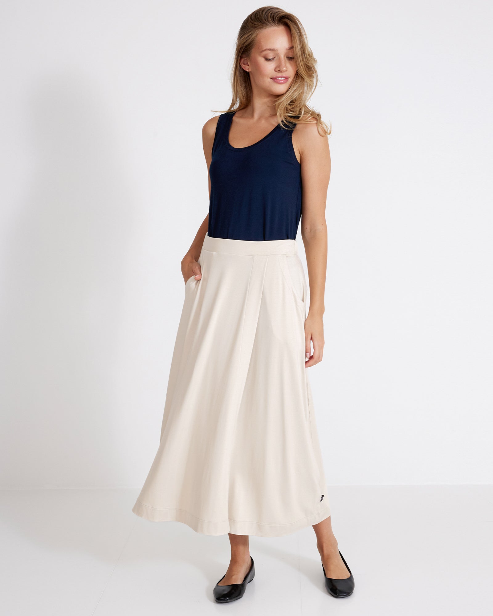 Holebrook_Asta-Skirt_S42605_710_1.jpg