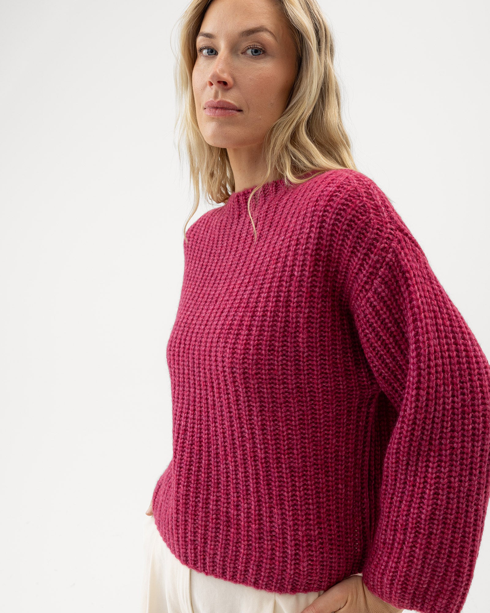 Cajsa Sweater- Mulberry