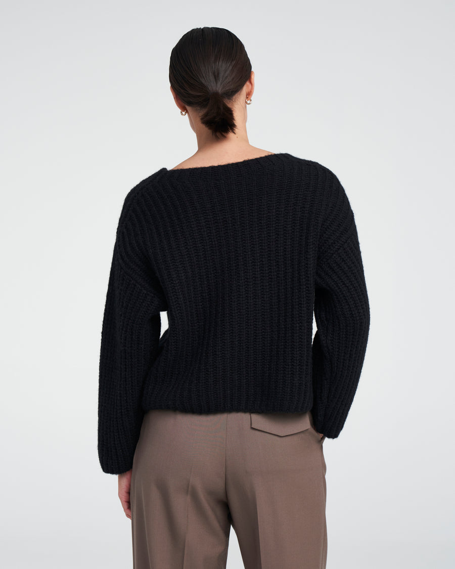 Cajsa Sweater- Black