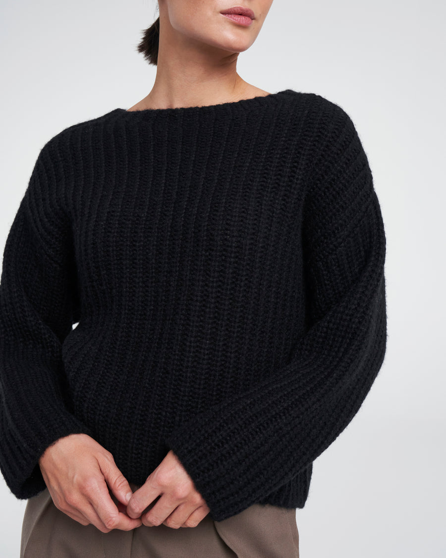 Cajsa Sweater- Black