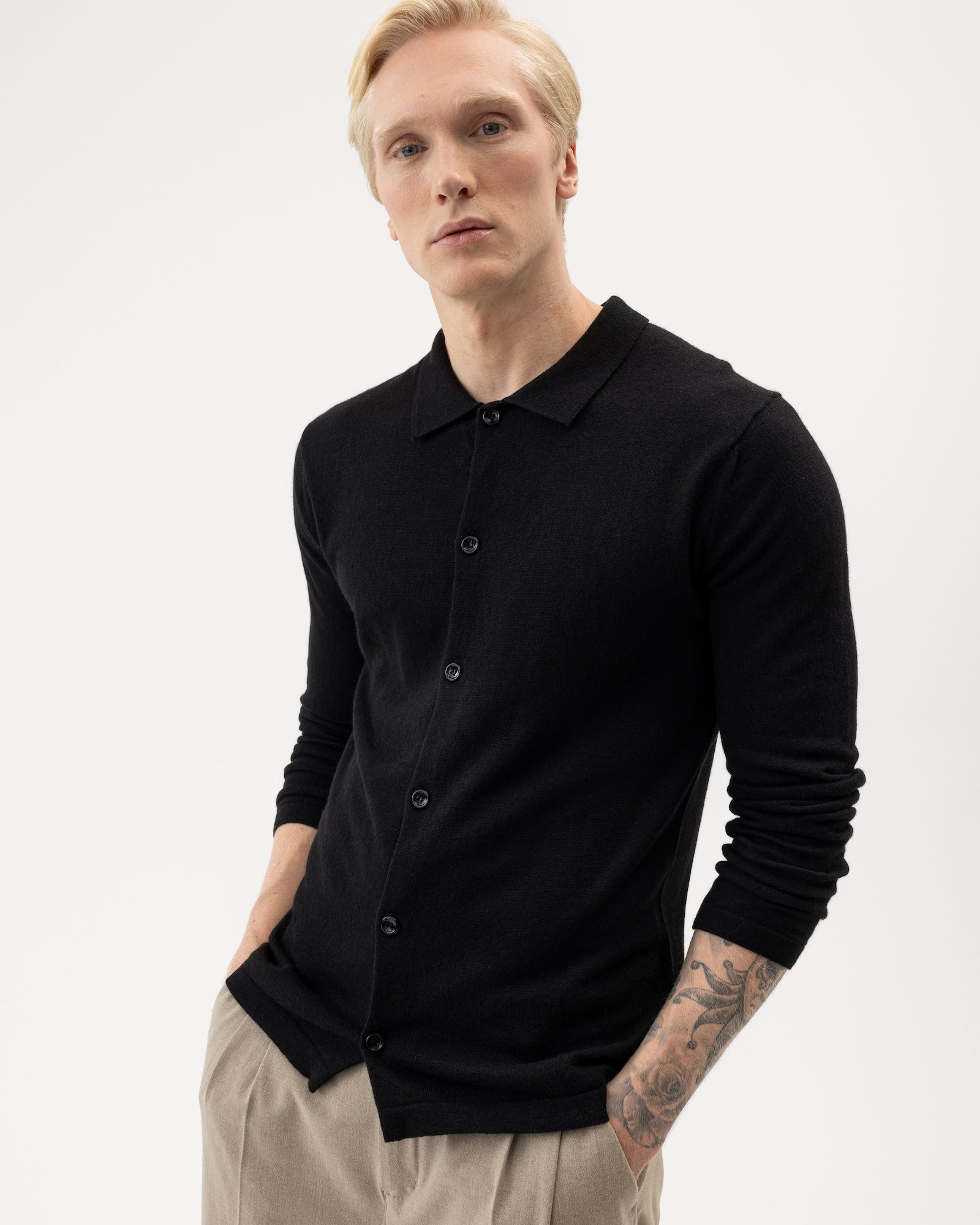 Chris Shirt- Black