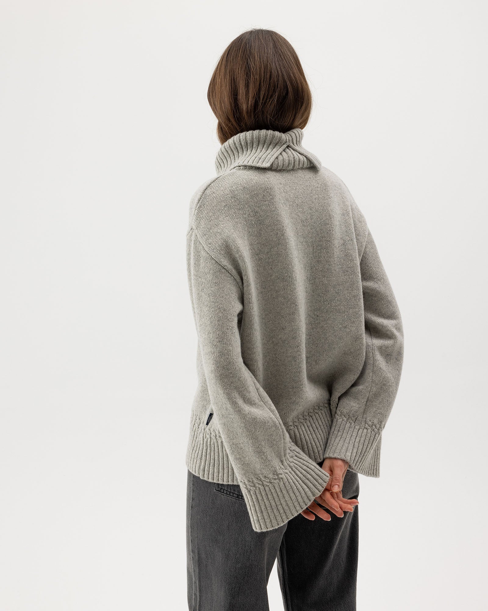 Holebrook_Christine-Rollneck_A52404_923_2_1b94bafc-b6a0-40c5-b539-10fa50a97157.jpg