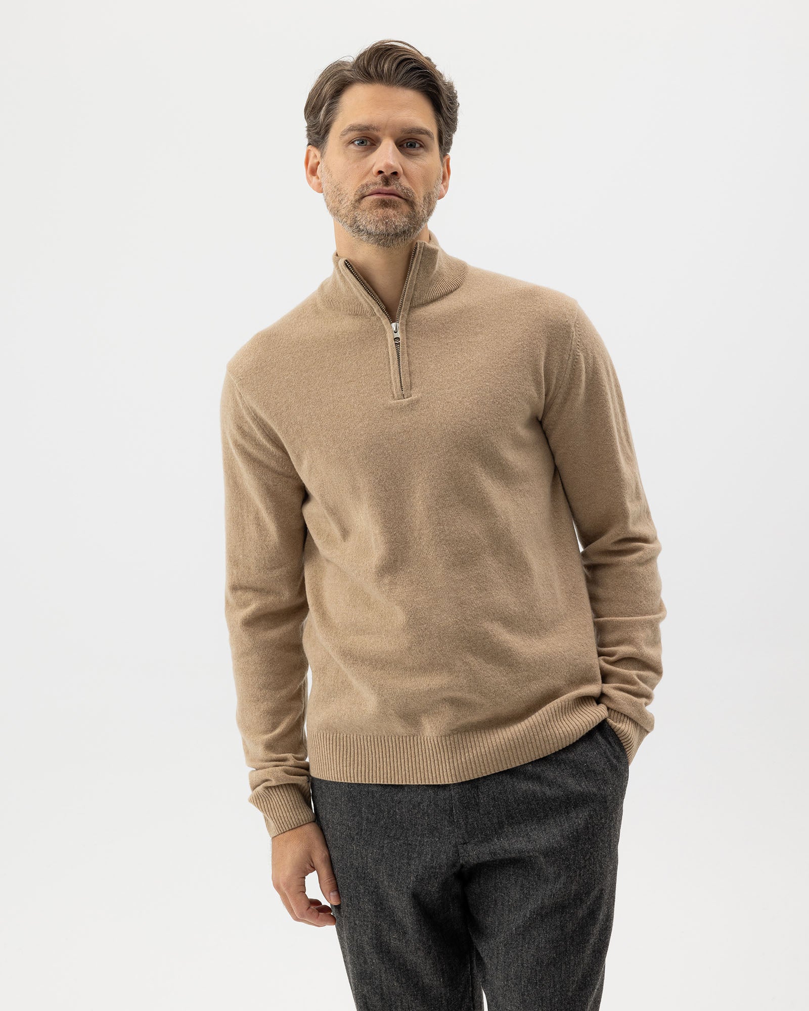 Dennis T-Neck- Khaki