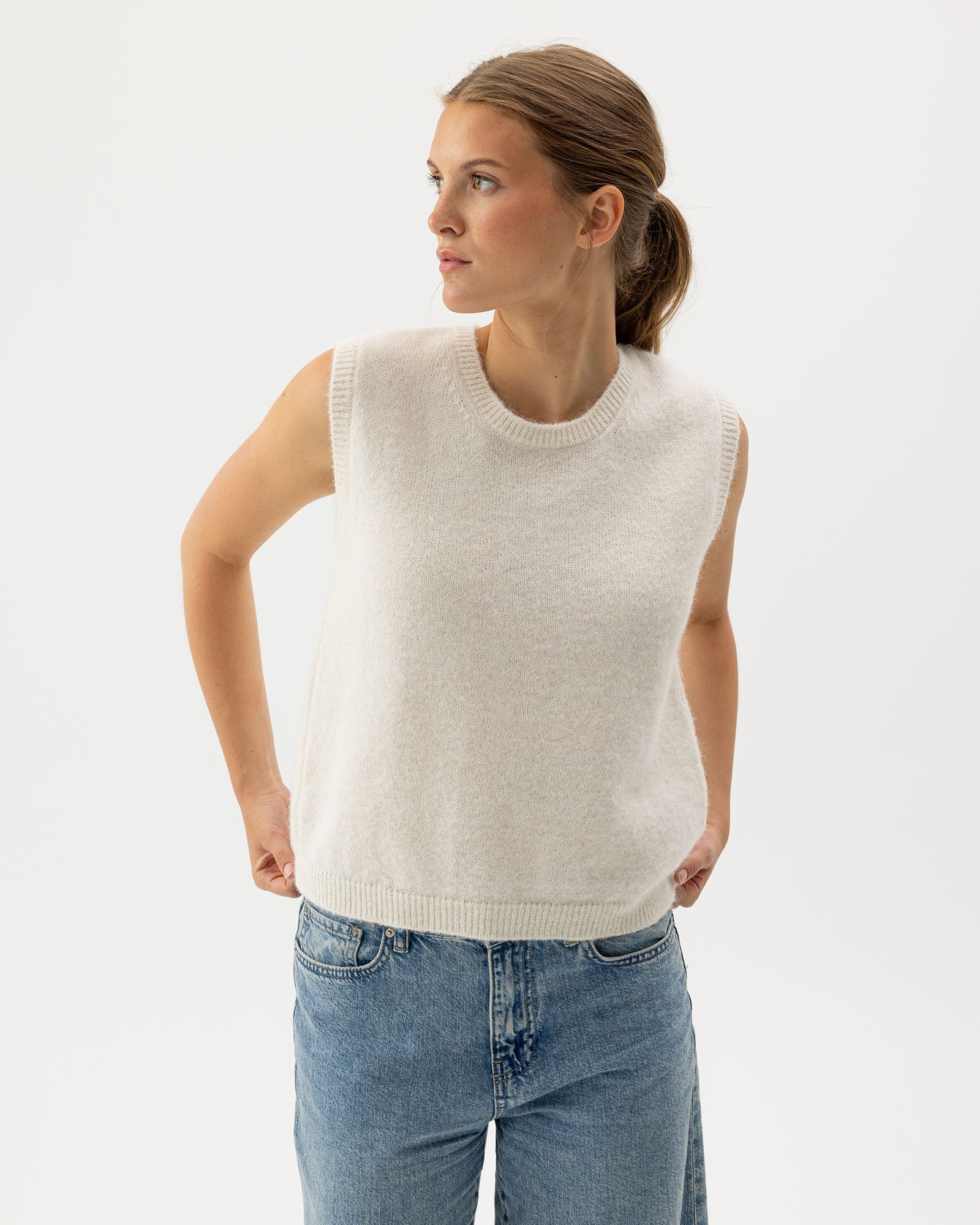 Elsy Vest