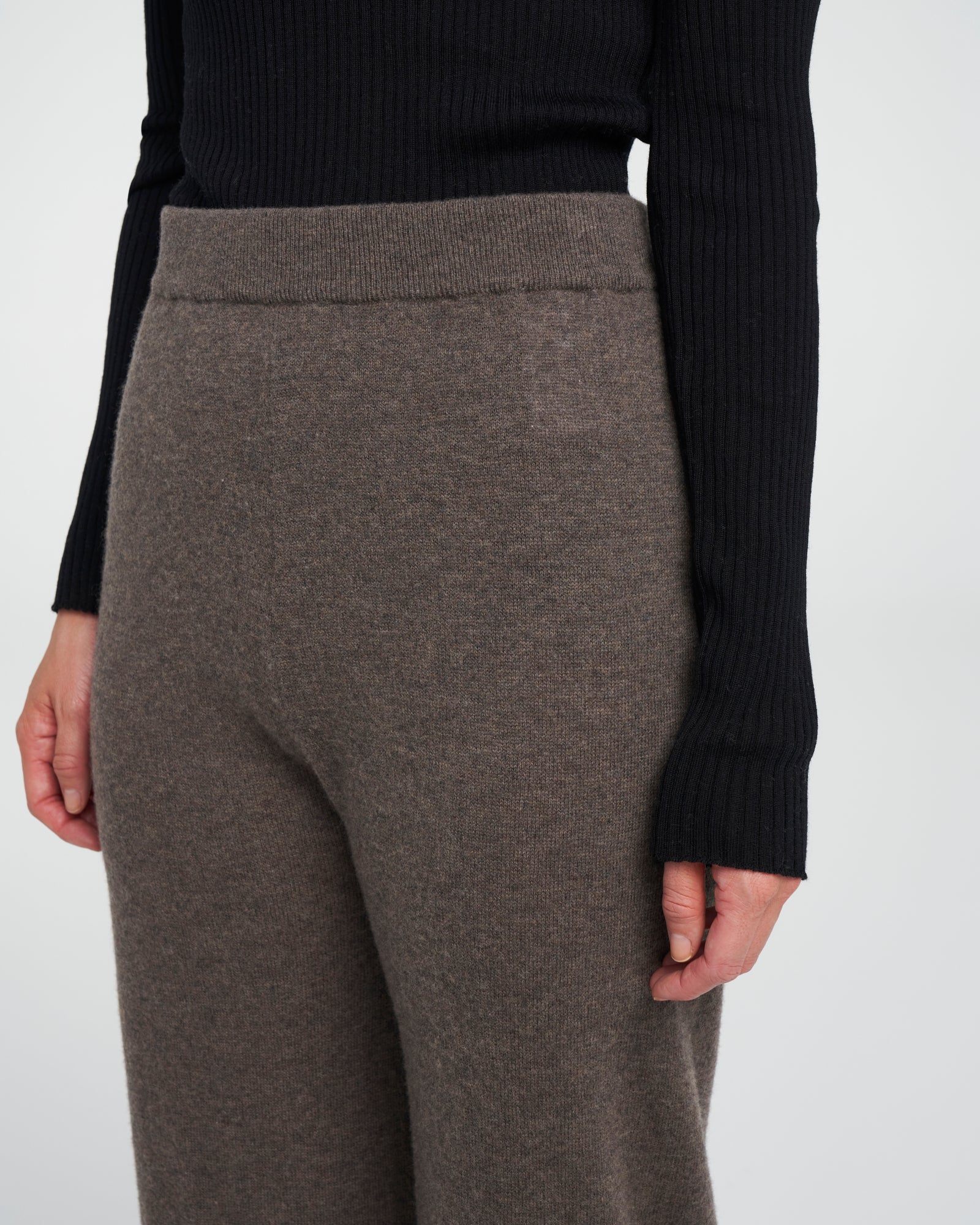 Hilda Pant- Dark Taupe