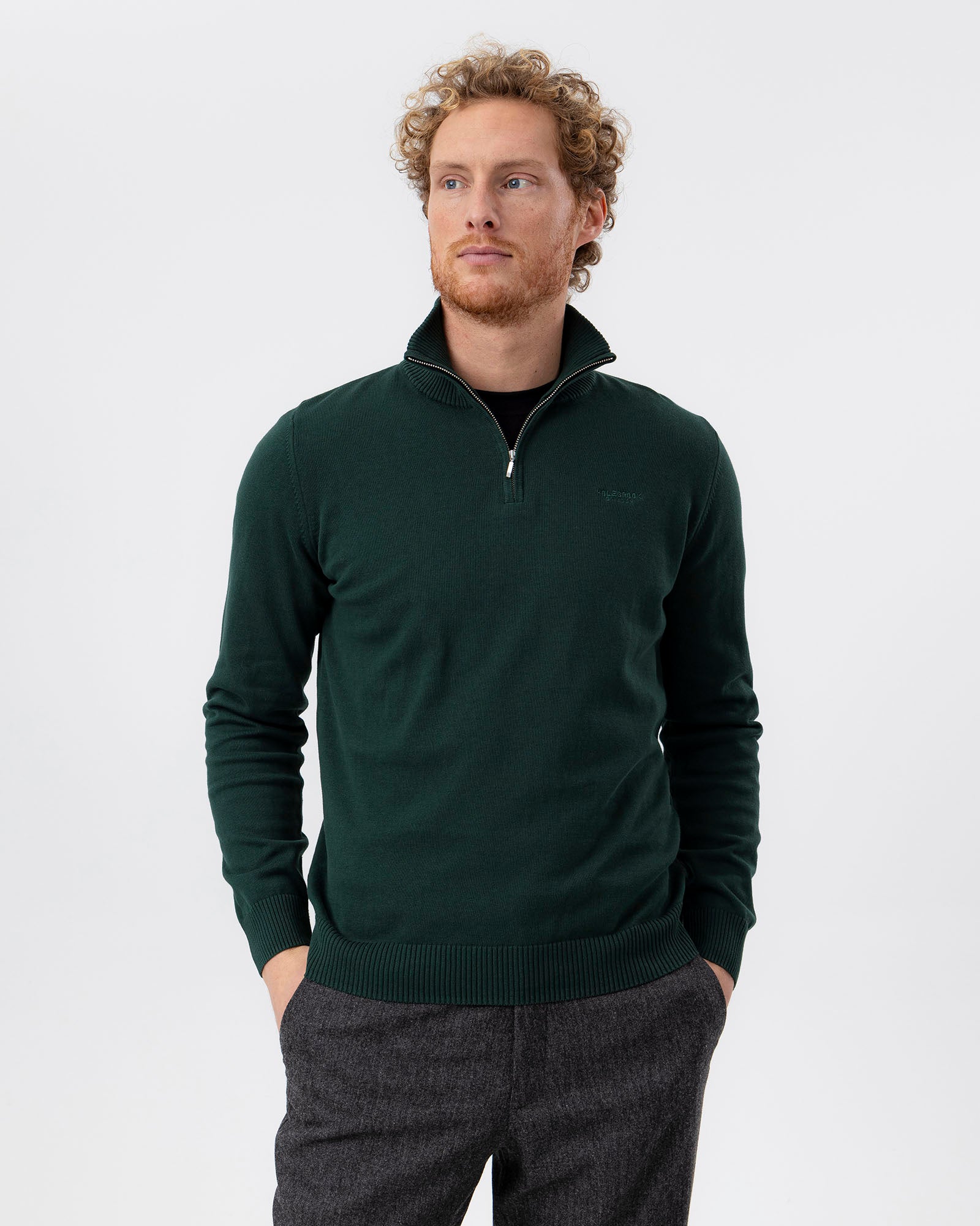 Holebrook_Holger-T-neck_A11414_392_1.jpg