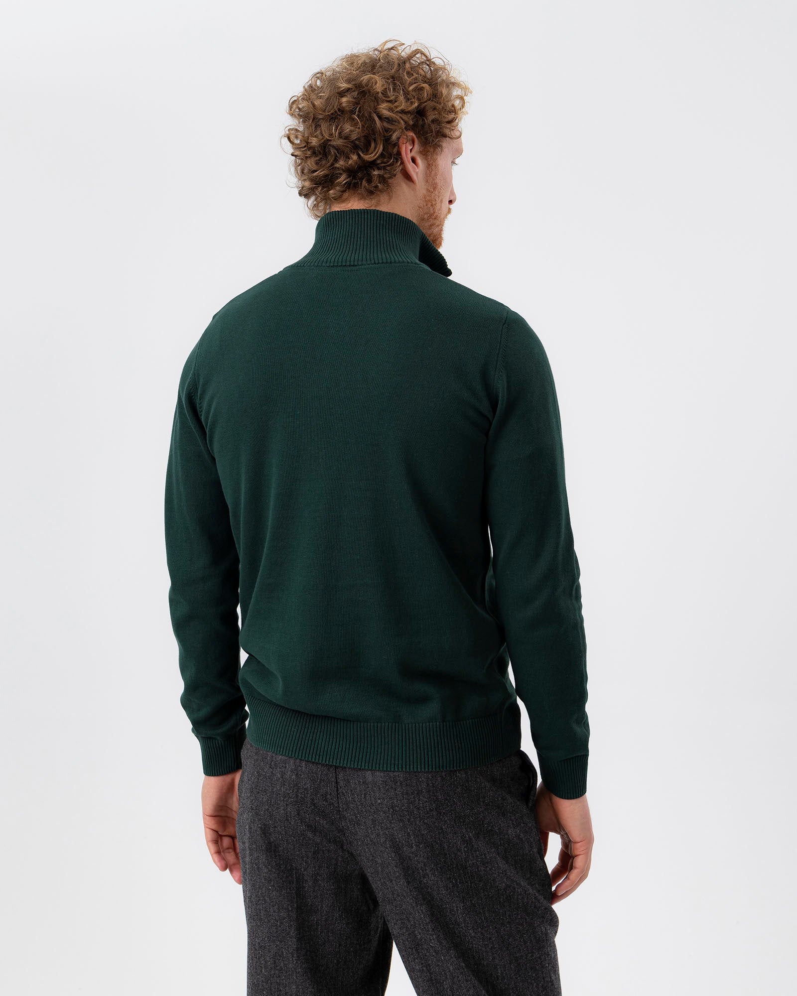 Holebrook_Holger-T-neck_A11414_392_2.jpg