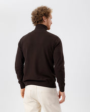 Holger T-Neck-Dark Chocolate
