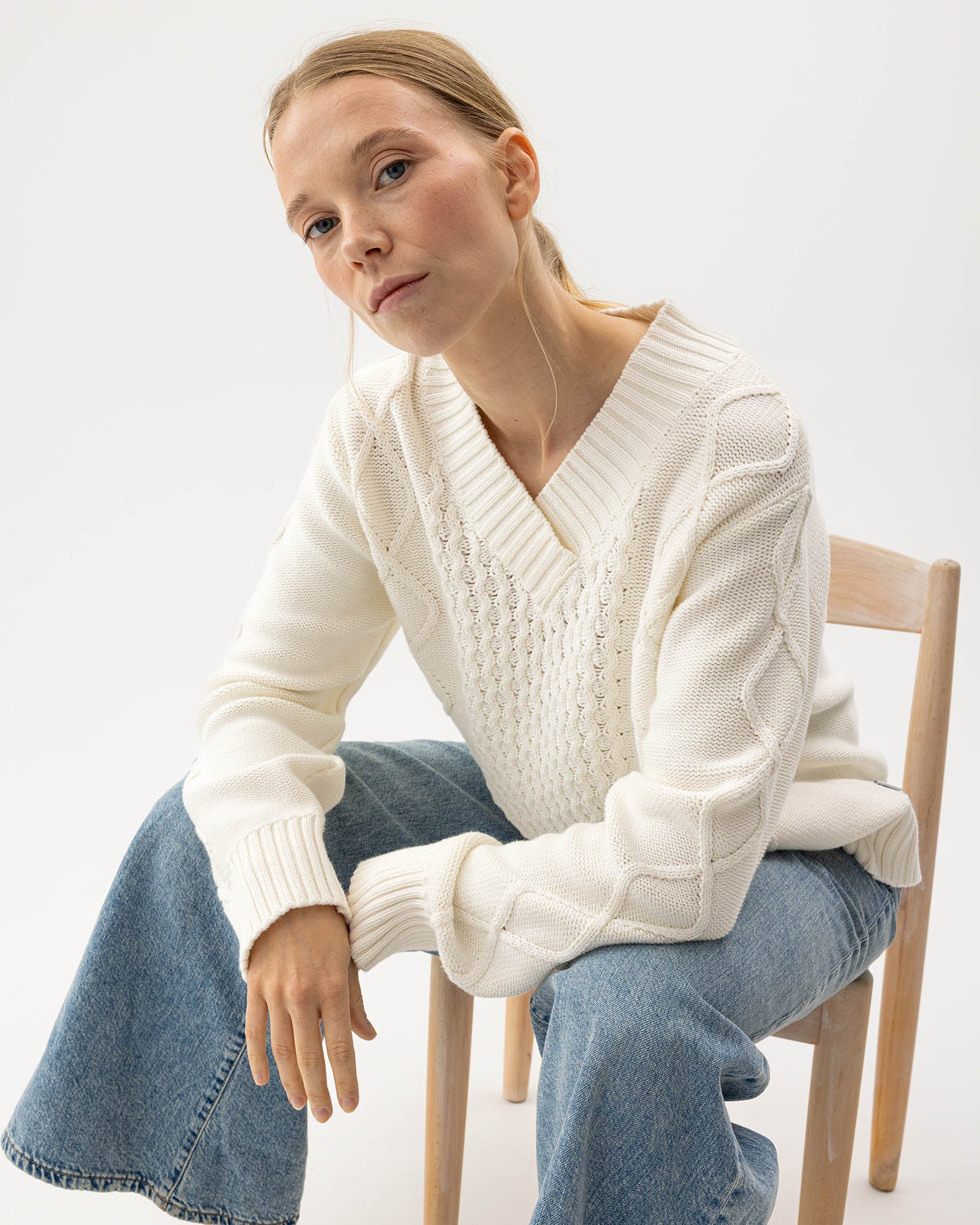 Ilse V-Neck Sweater