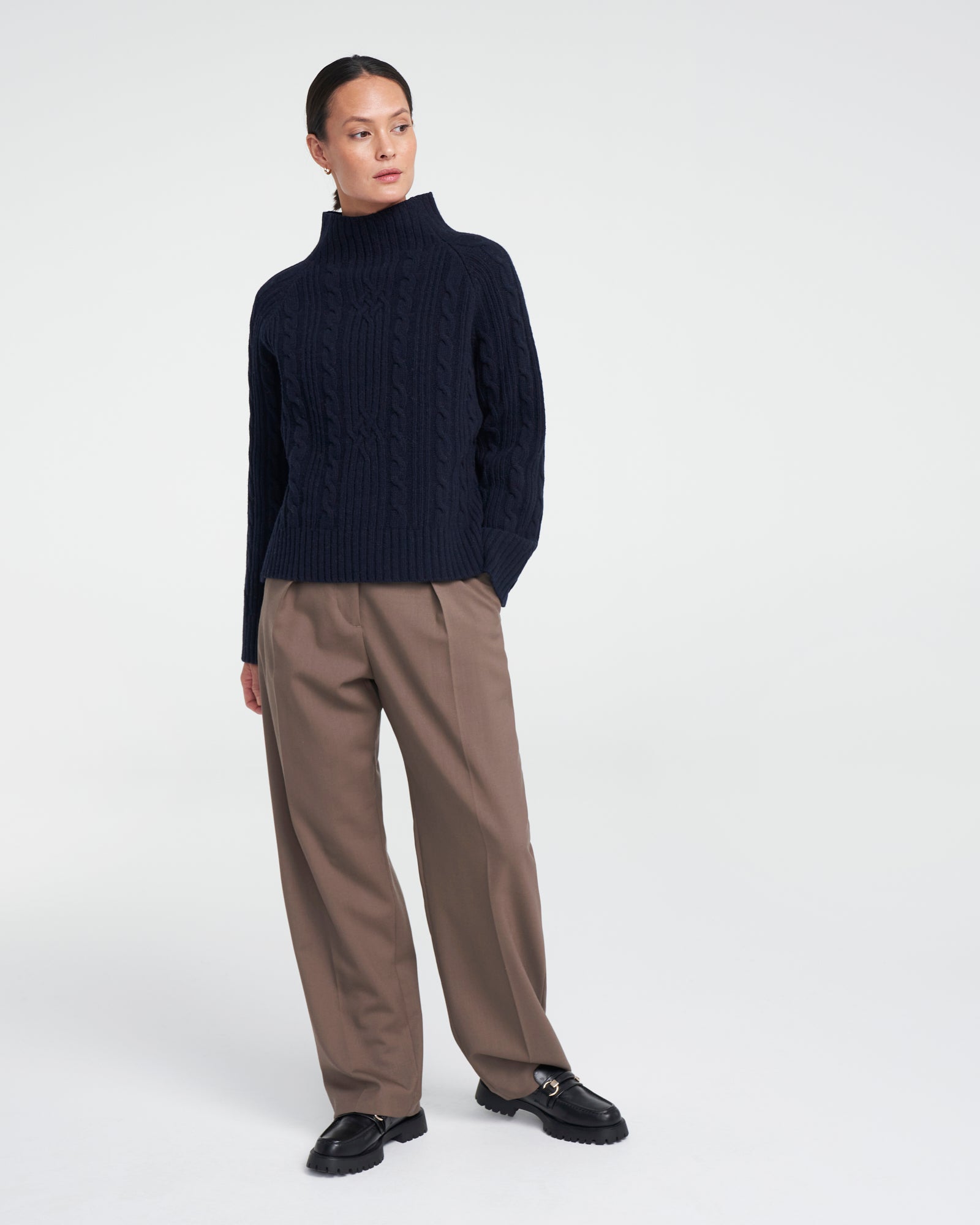 トップス HERILL Blacksheep Turtle neck Knit NAVY Jermaine Knit Turtleneck in Navy Merino Wool – Gabriela Hearst