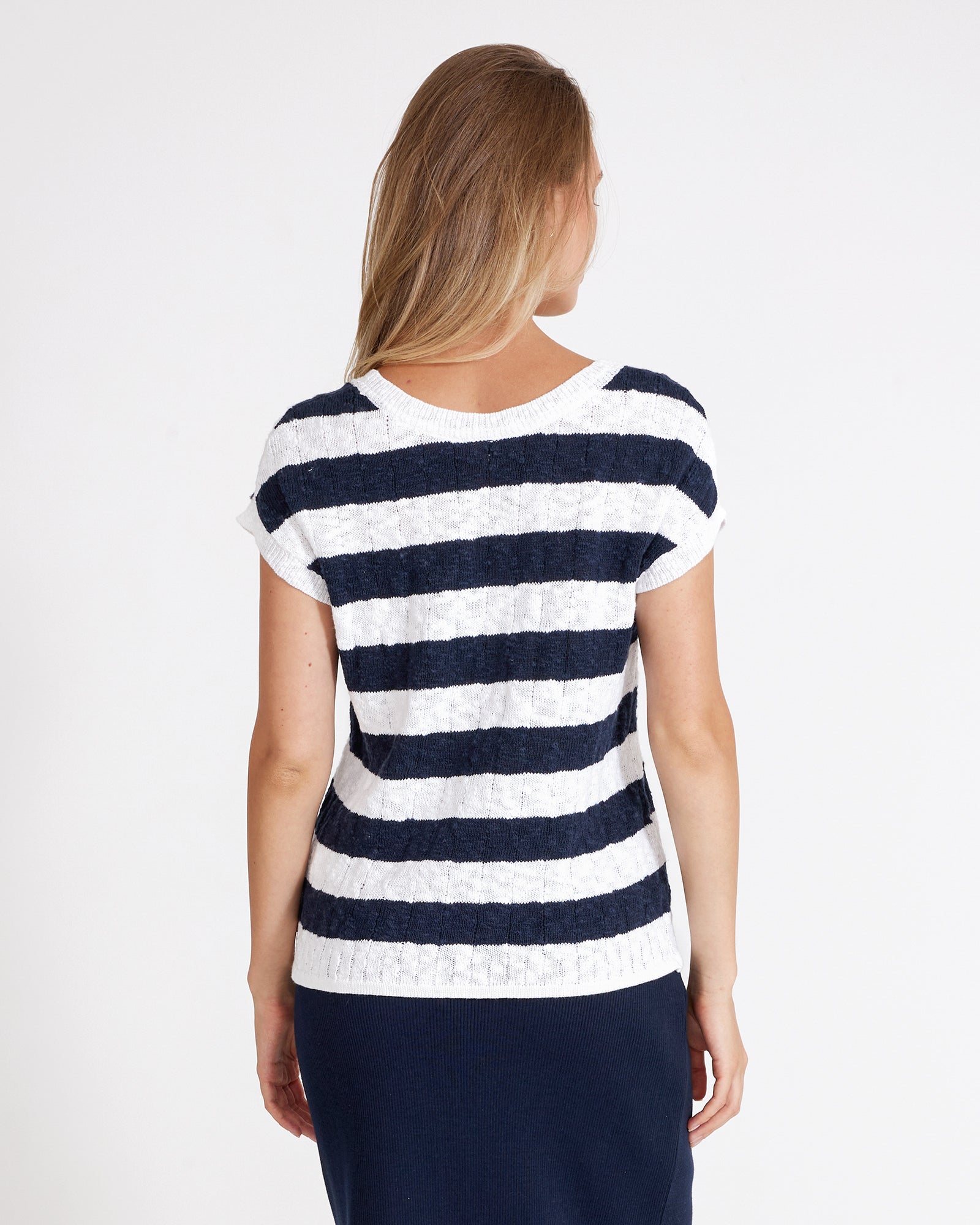 Isabella Capsleeve