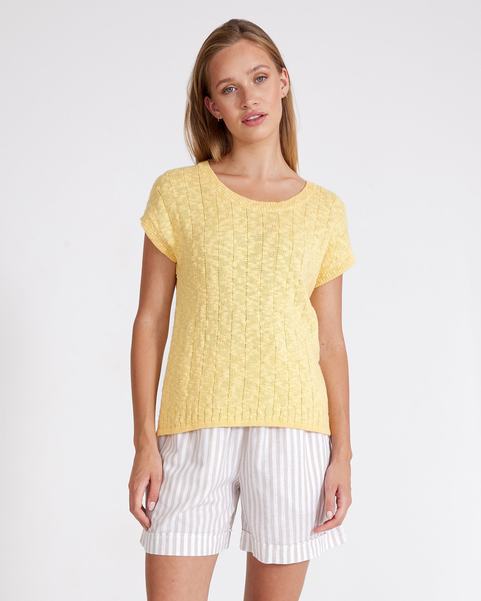 Isabella Capsleeve