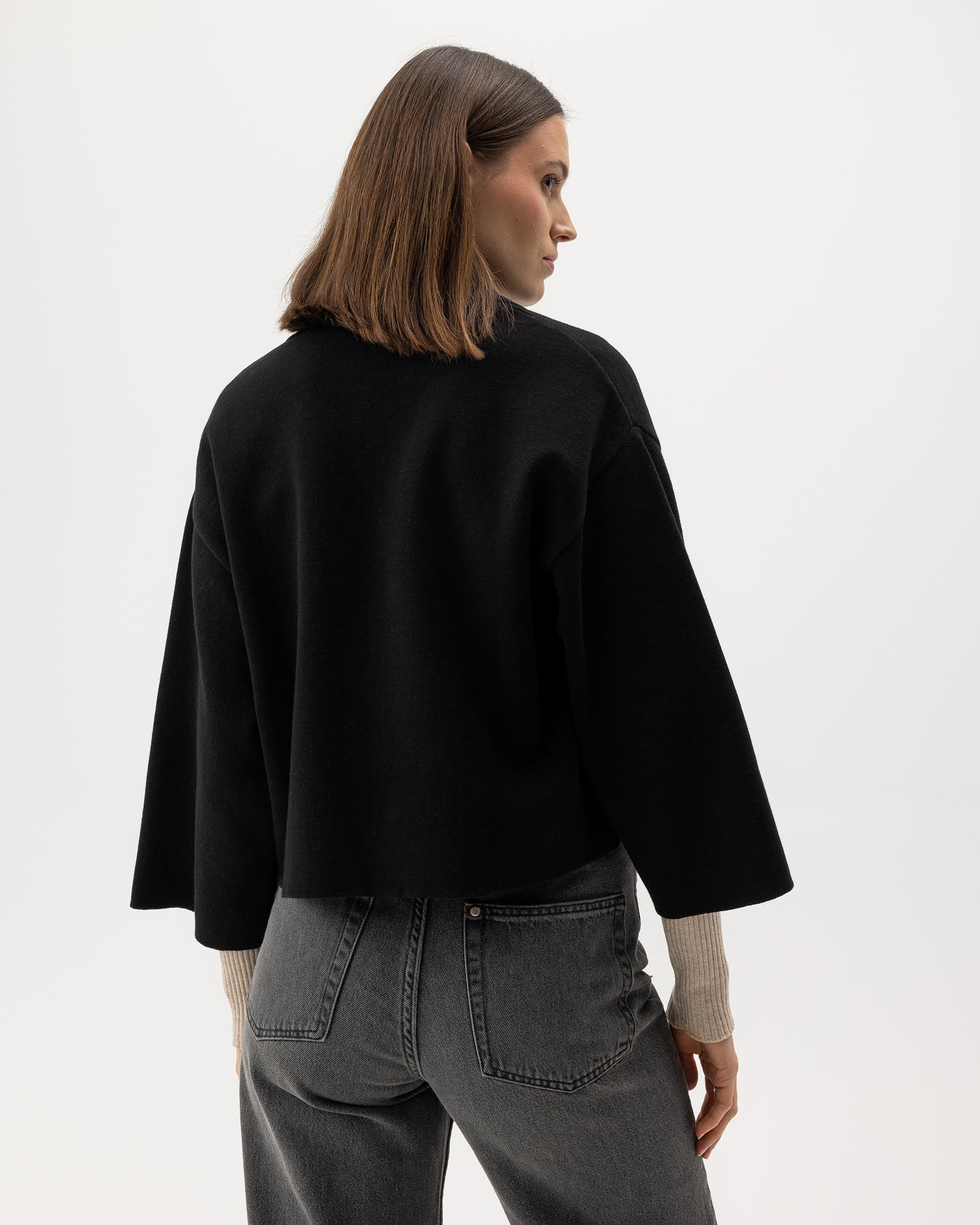 Holebrook_Jane-Jacket_S52101_999_2.jpg