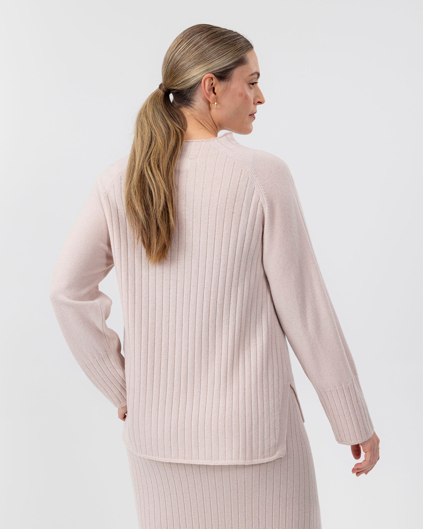 Kristina Raglan- Oyster