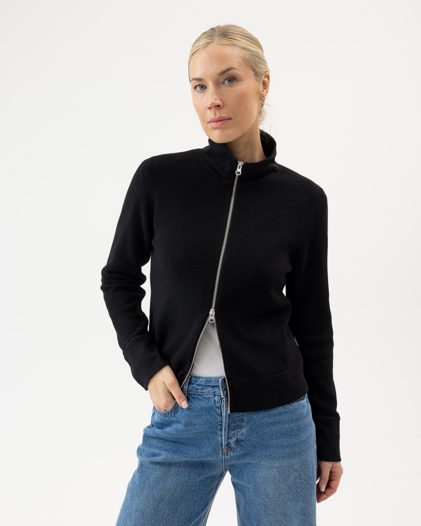 Lisen Full Zip Windproof Sweater- Black