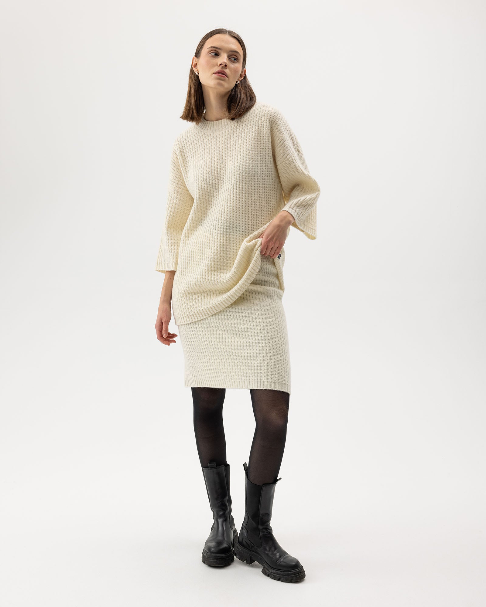 Holebrook_Livia-Skirt_A52603_119_1.jpg