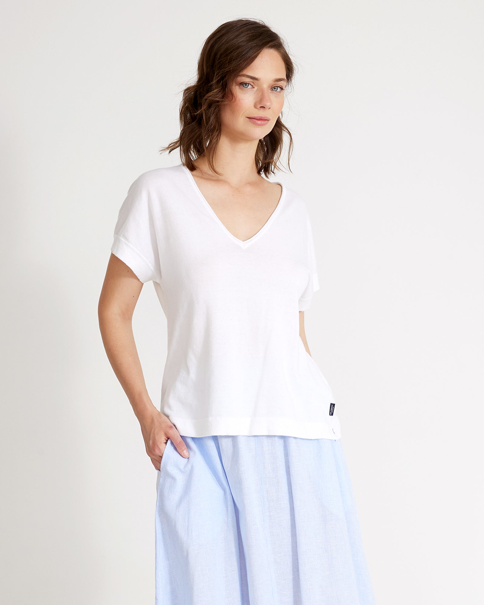 Holebrook_Lottie-Top_S42401_100_1.jpg
