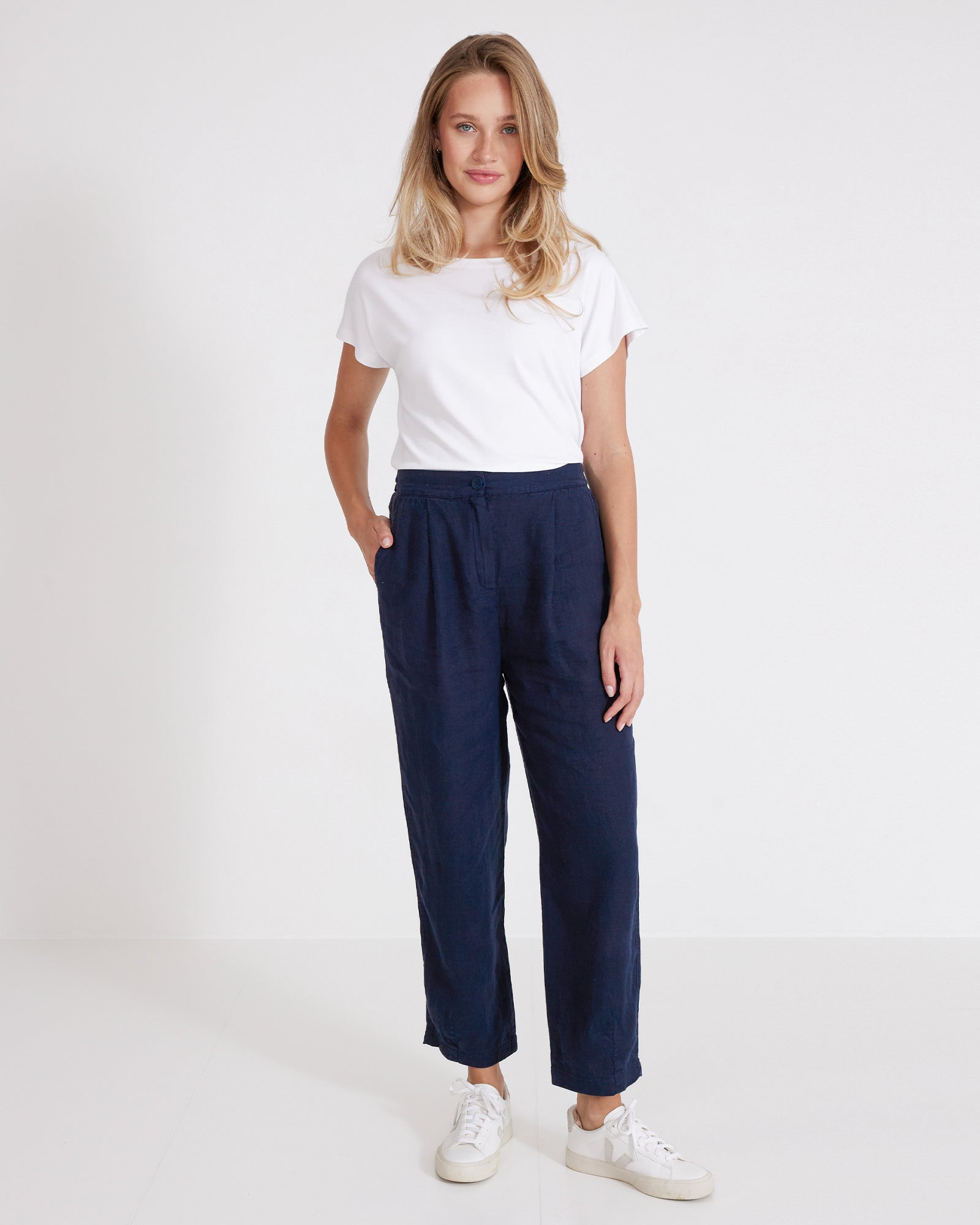 Holebrook_Luna-Pants_S32205_290_1.jpg