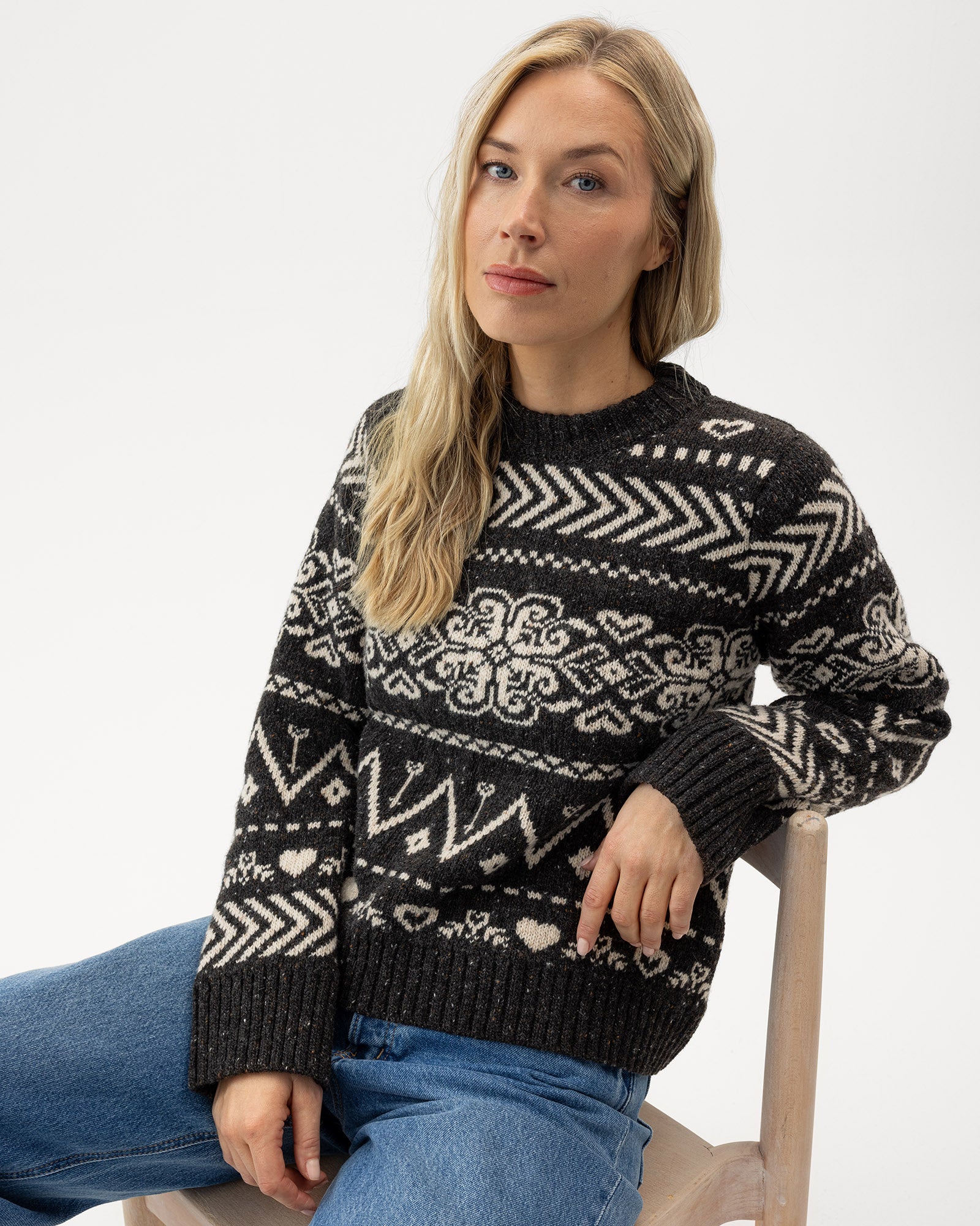 Magda Crew-Dark Taupe