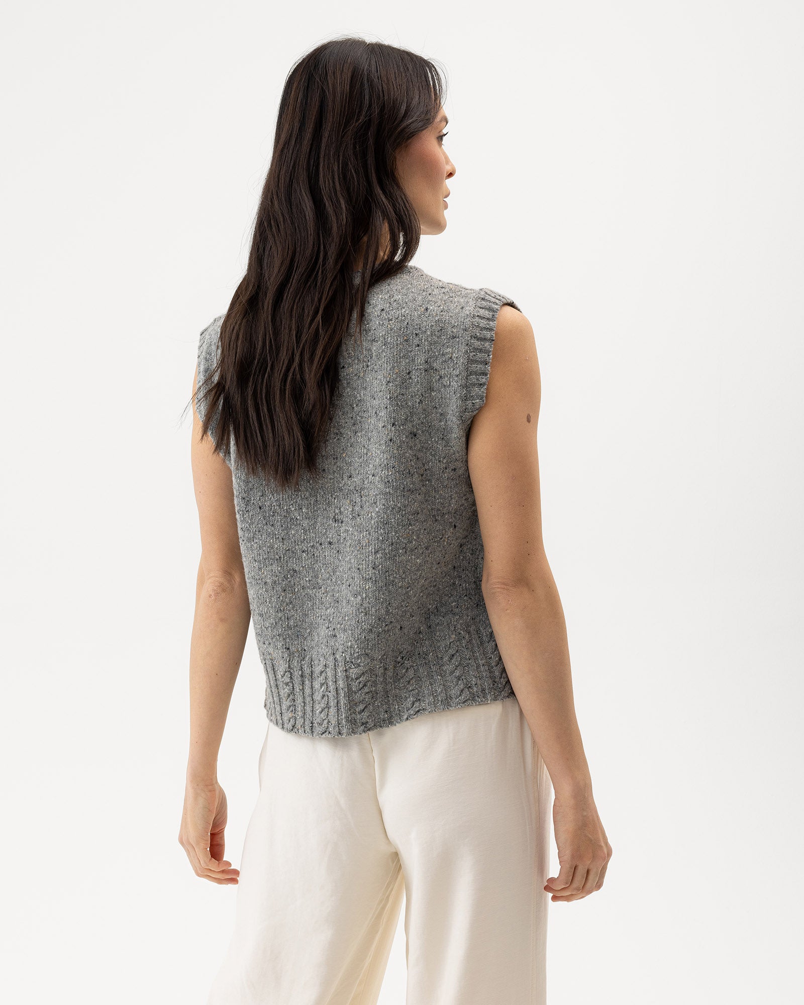 Magda Vest