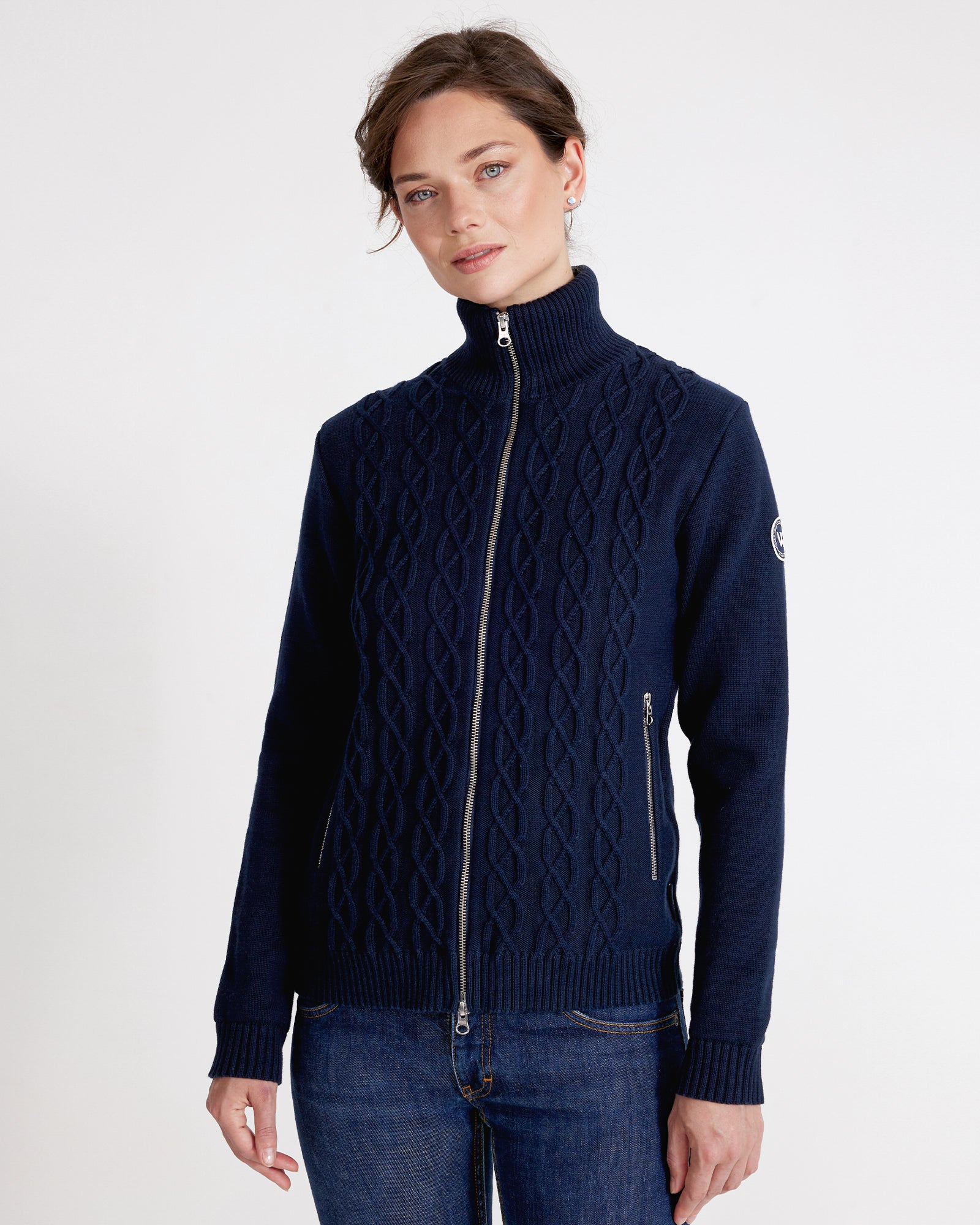 Holebrook_Marianne-Fullzip-WP_H42402_290_1.jpg