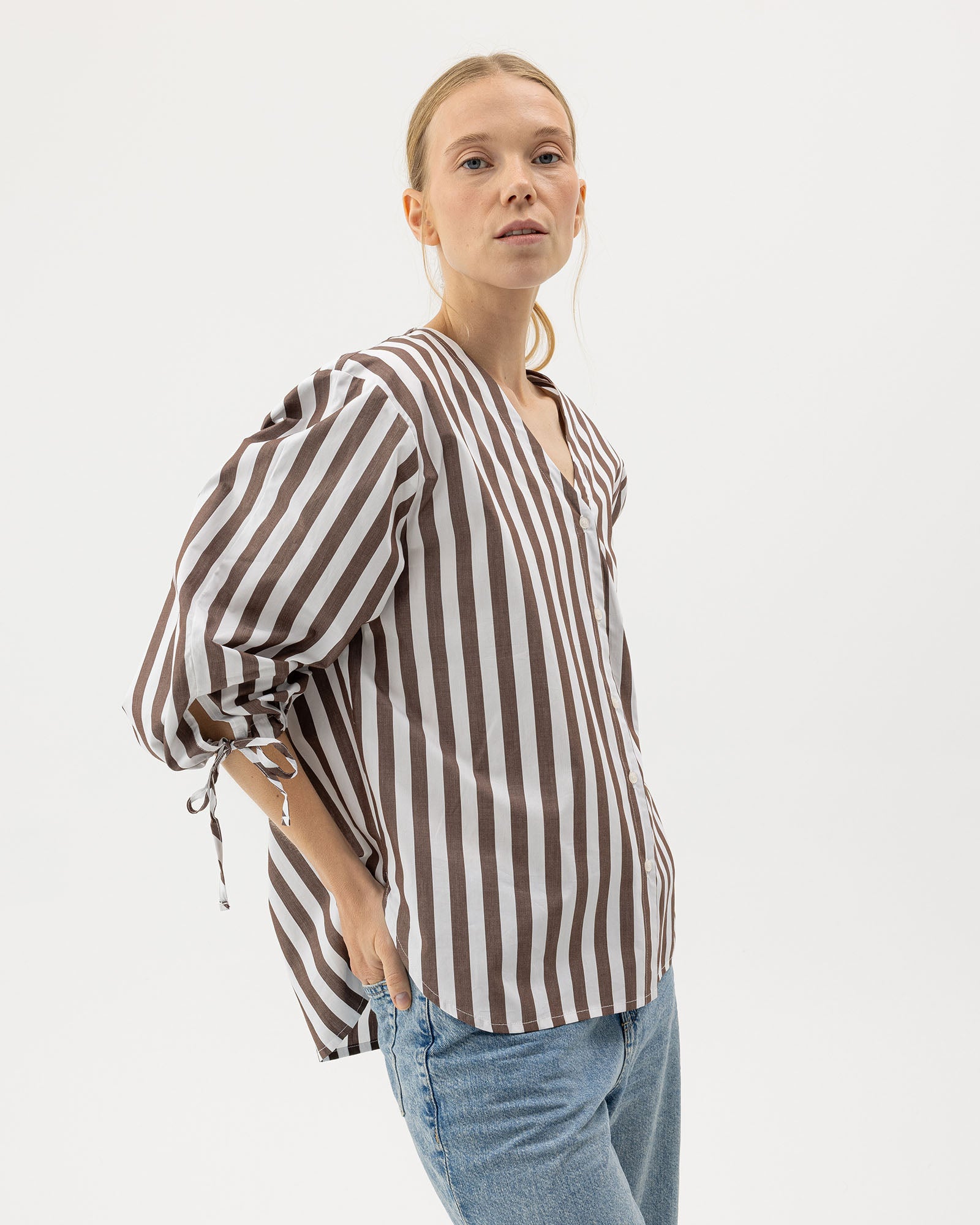 Holebrook_Marie-Shirt_S62302_791_1_164d7007-79cc-456f-8c32-c08bd83b8572.jpg