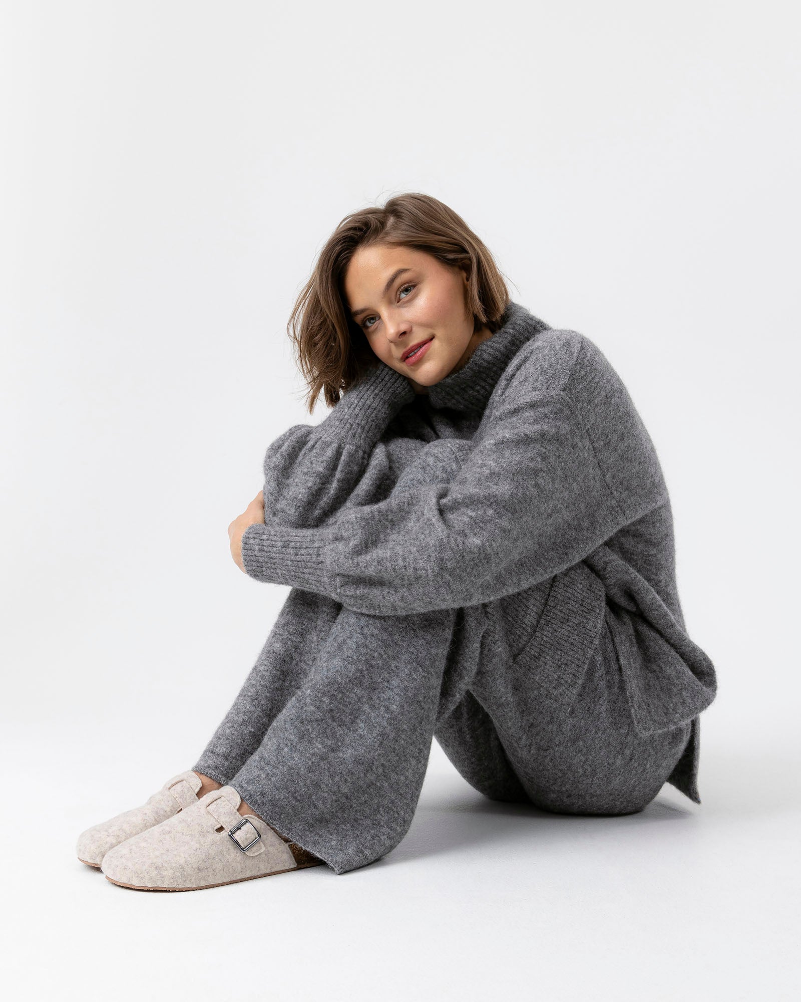 Matilda Cargo Pant- Grey