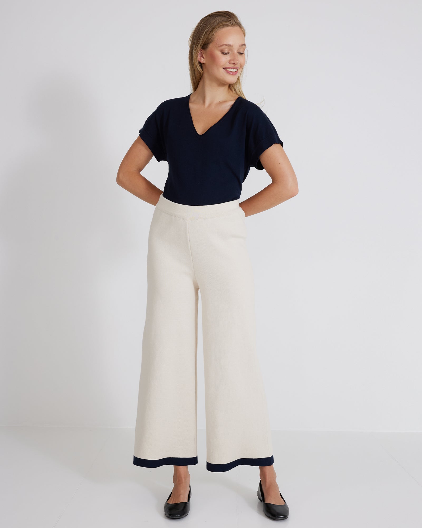 Holebrook_Nadja-Pants_S42202_706_1.jpg