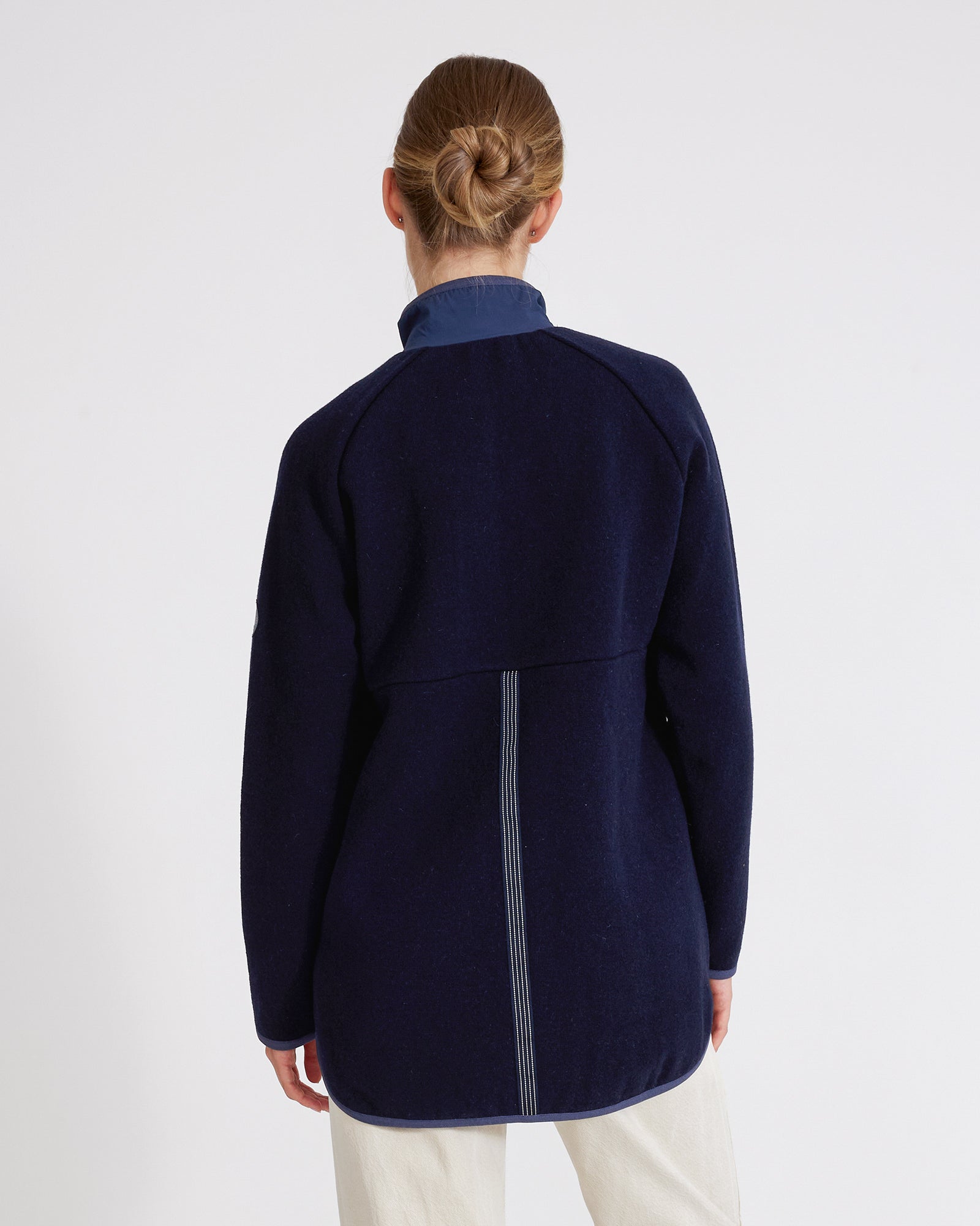 Holebrook_Olivia-Jacket-WP_H42404_290_2.jpg