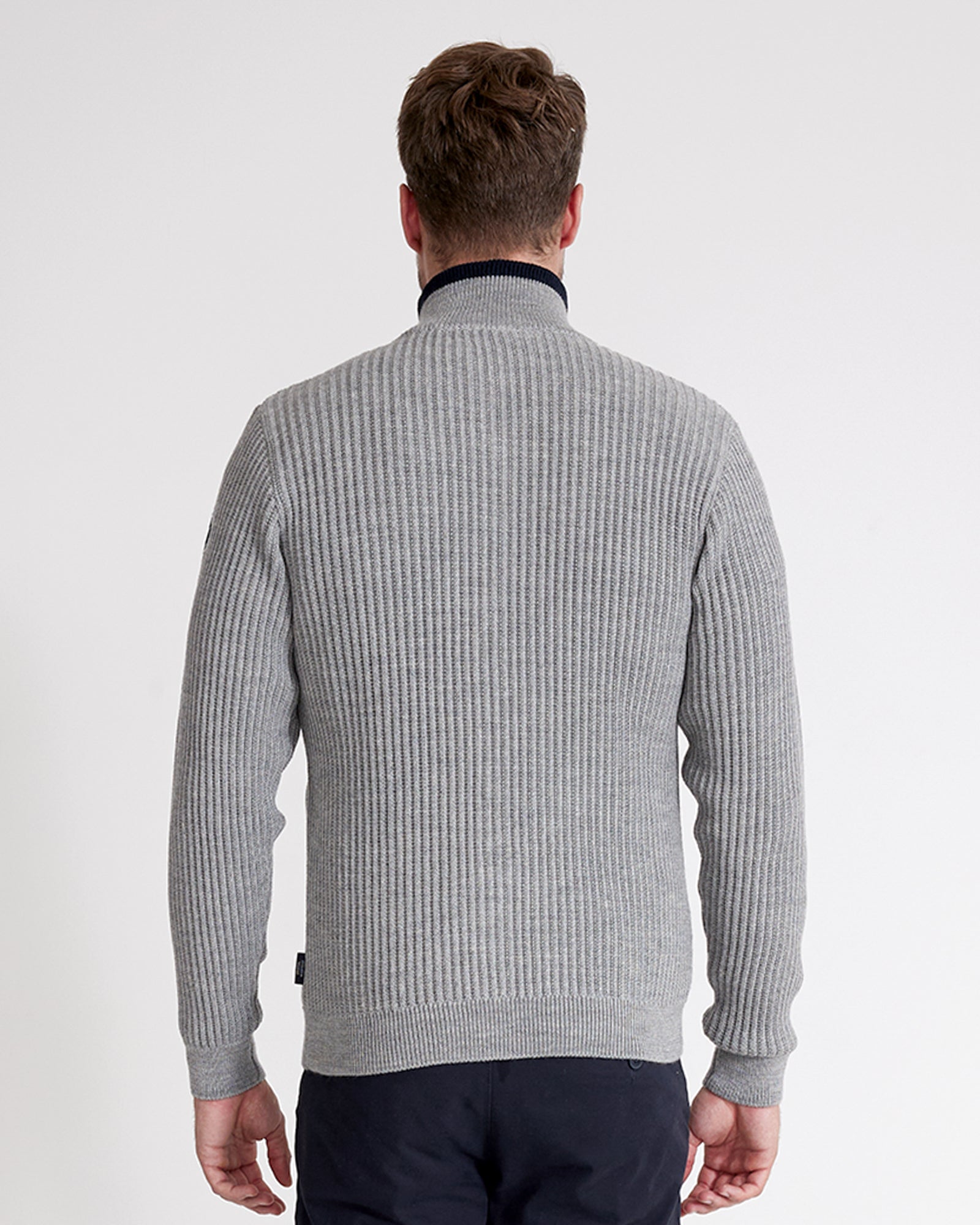 Holebrook_Ragnar-Fullzip-WP_H41408_923_2.jpg