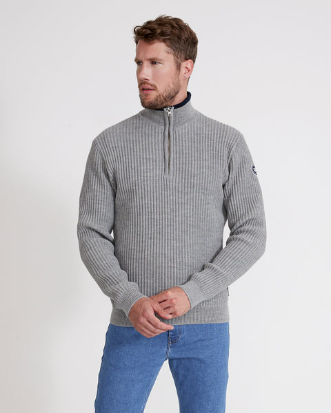 Holebrook_Ragnar-T-Neck-