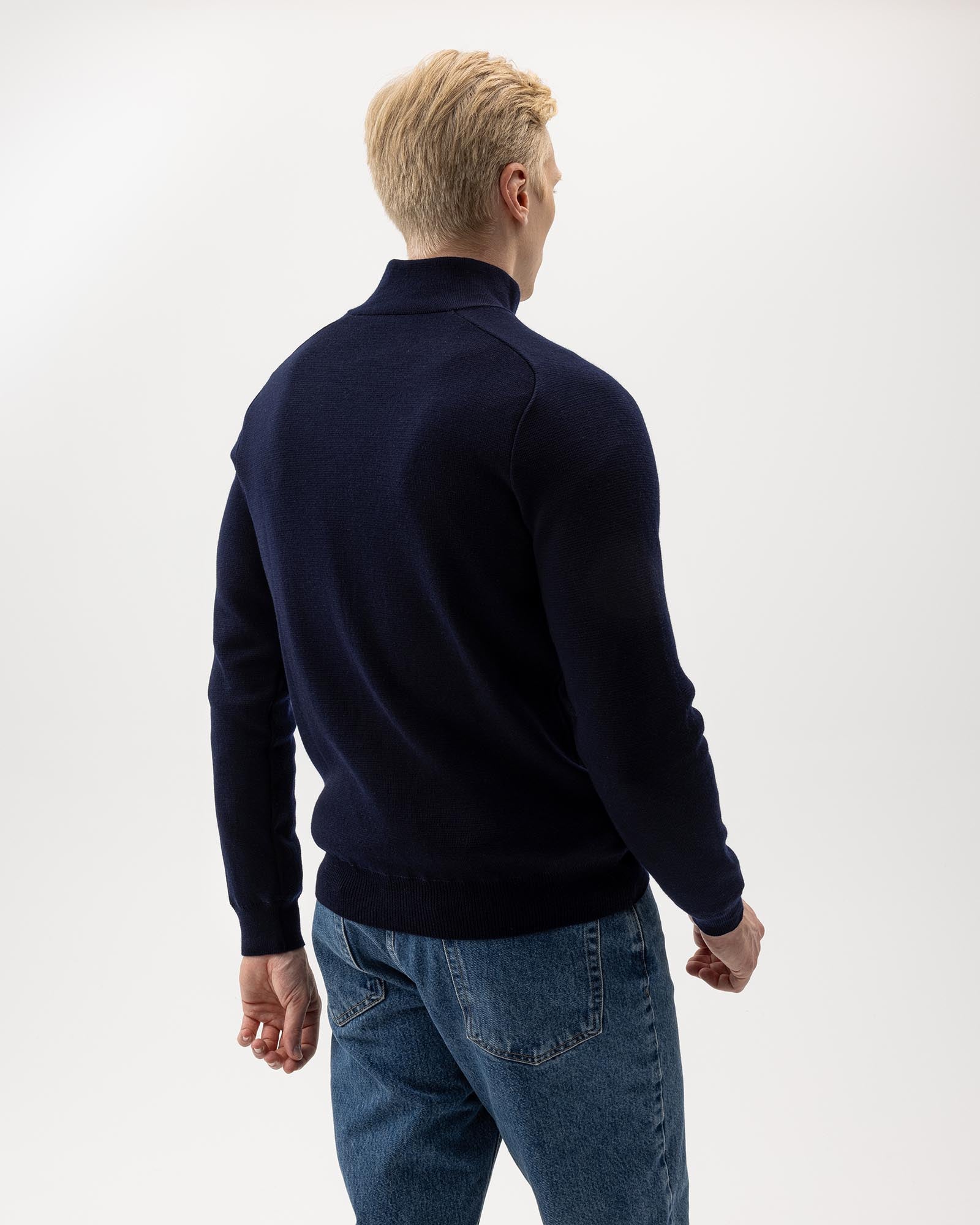 Holebrook_Reinhold-Fullzip-WP_H51404_290_2.jpg