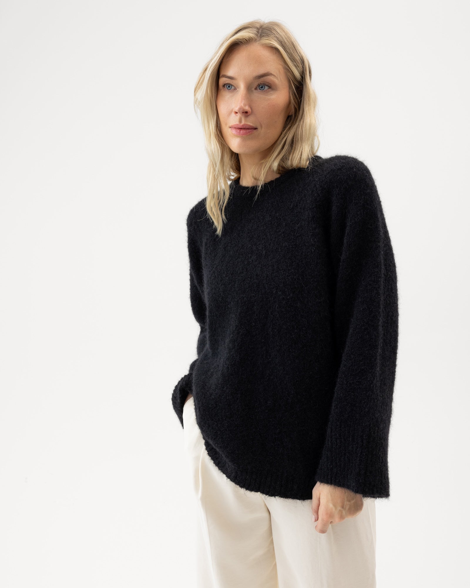 Tindra Sweater