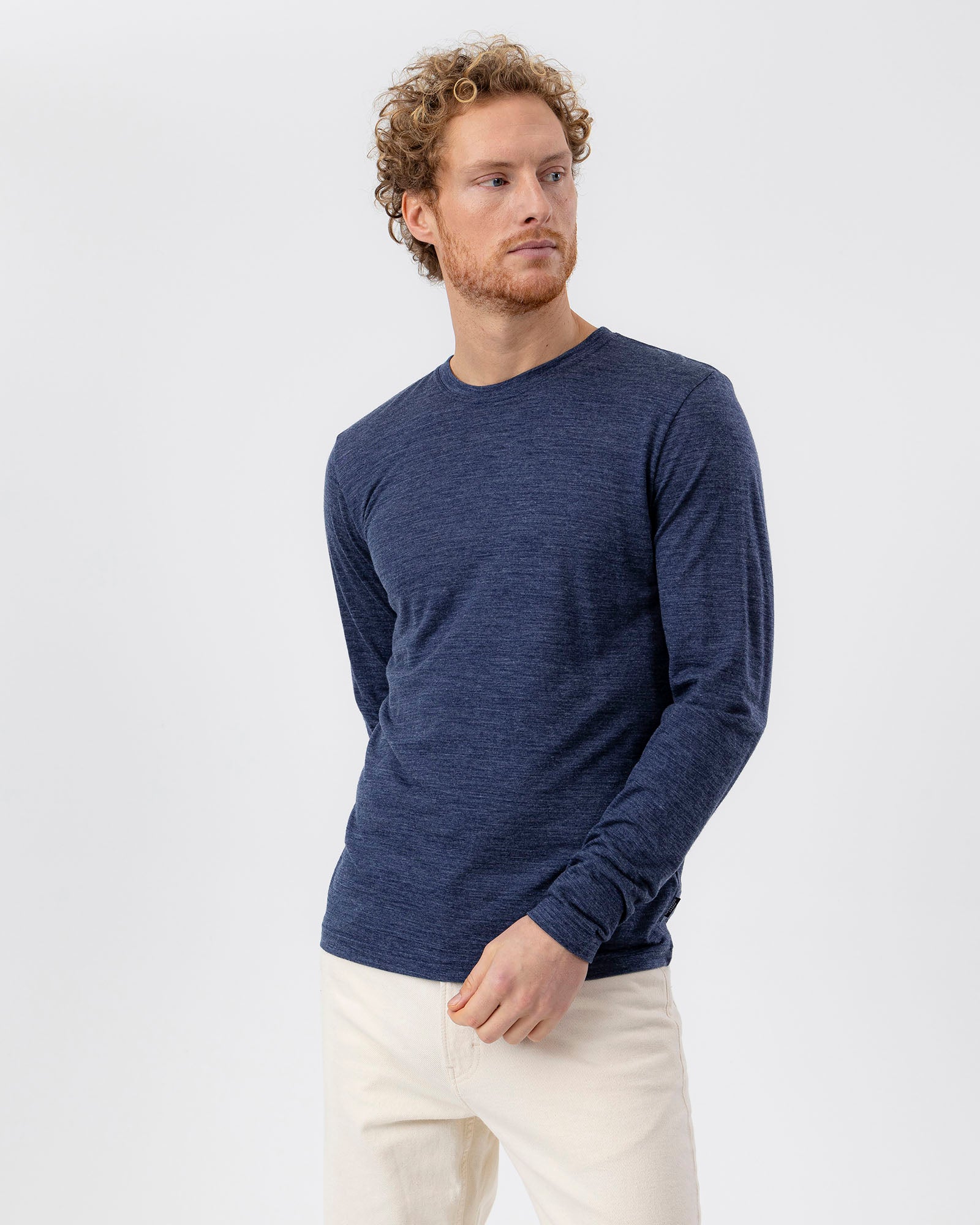 Holebrook_Ulrik-Long-Sleeve_A41502_275_1.jpg
