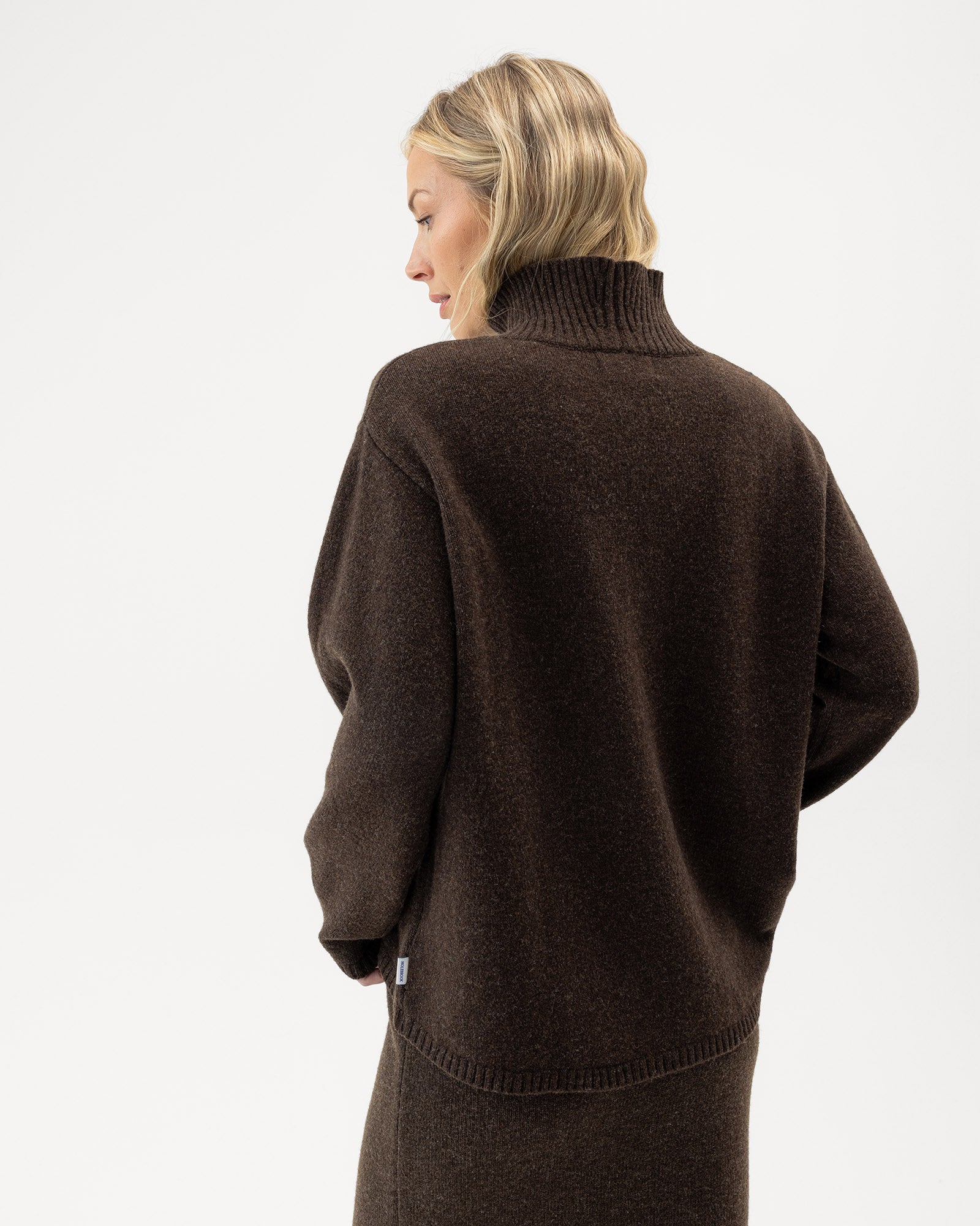 Veronika Turtle- Brown Mel