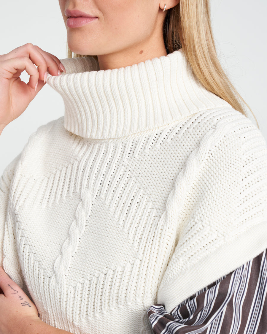 Vilma Vest-Off White