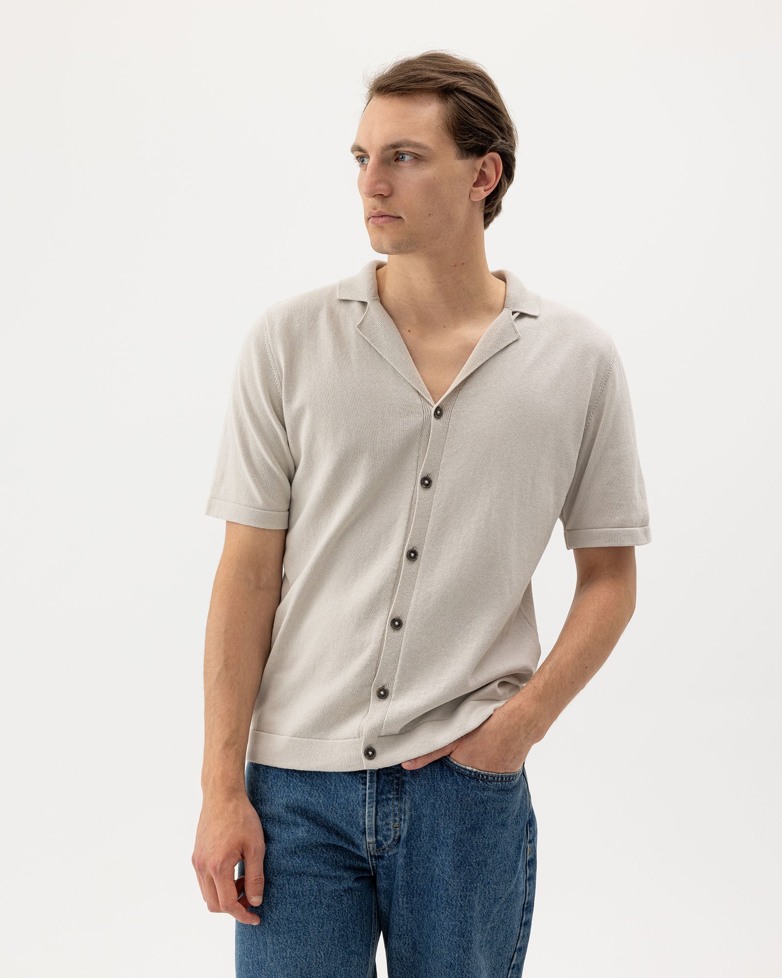 Holebrook_Vincent-Shirt_S61408_901_1.jpg
