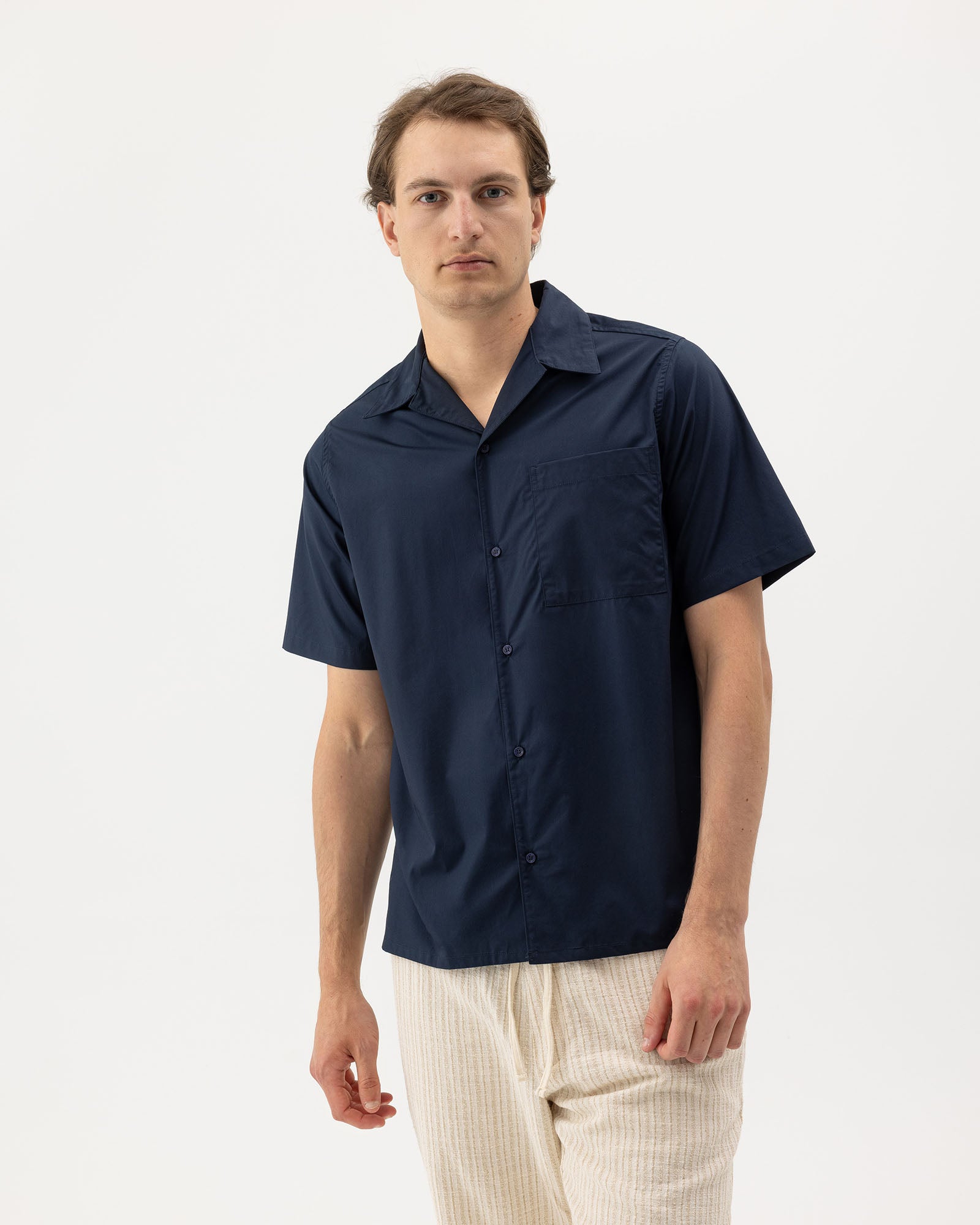 Holebrook_William-Shirt_S51302_290_1.jpg