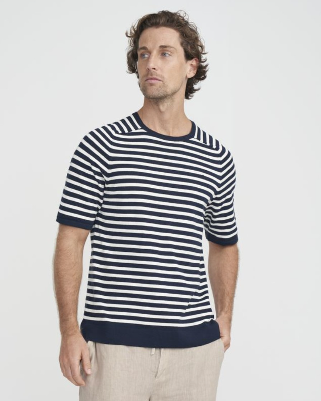 Lars Tee Navy/Off White