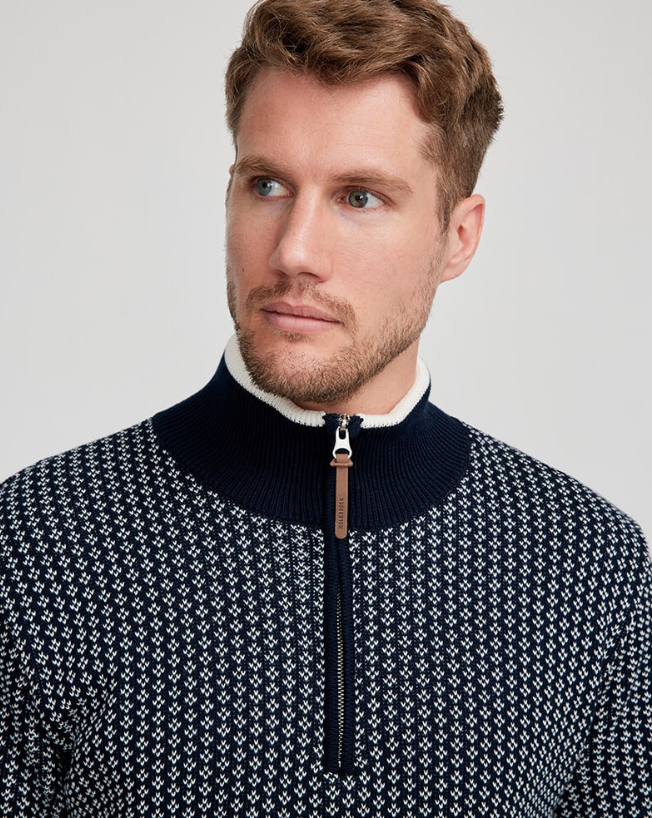 Samuel T-Neck Windproof Sweater