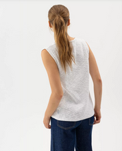 Juni Vest