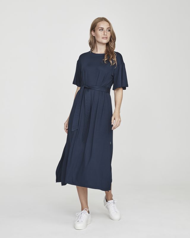 Kajsa Slit Dress