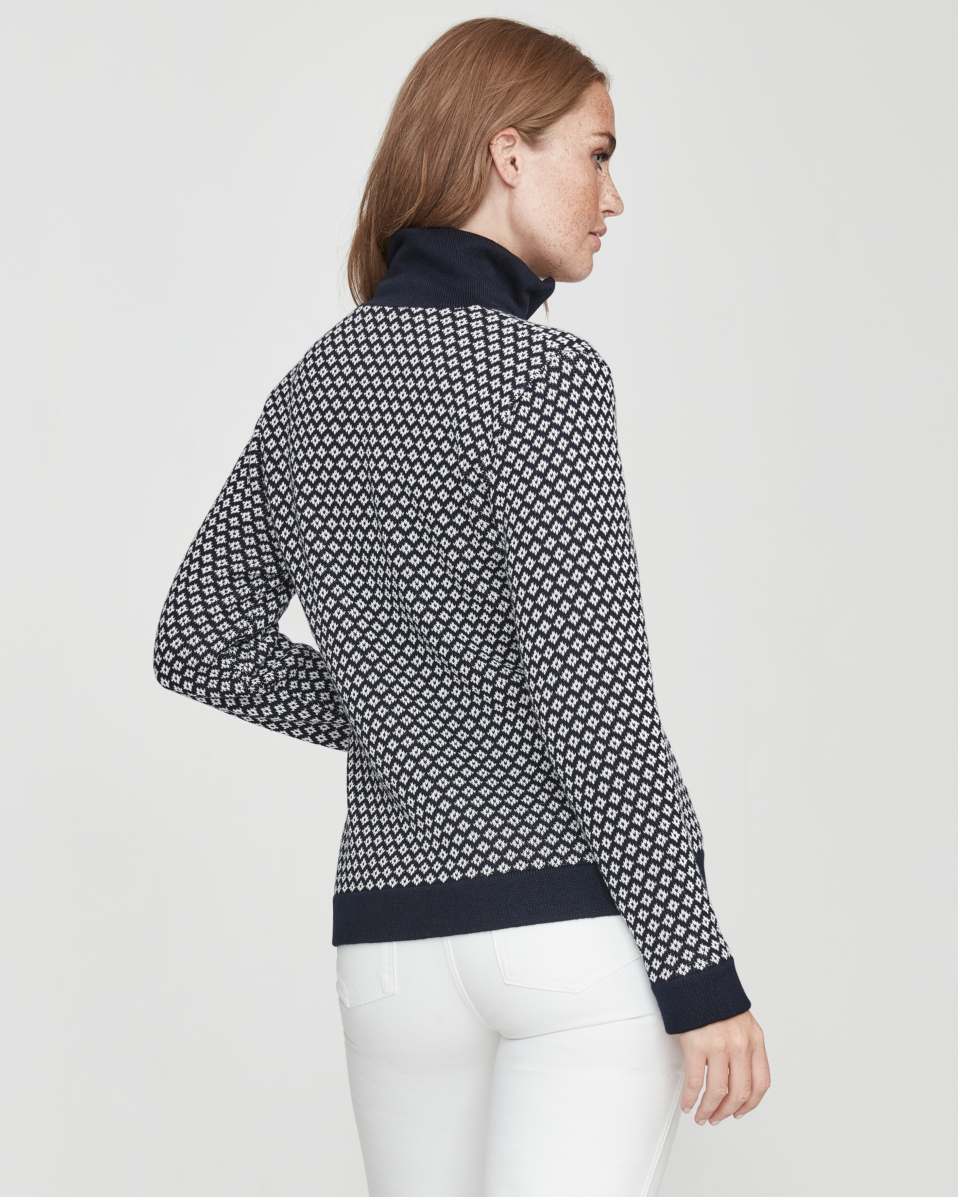 HOLEBROOK_Greta-Fullzip-WP_H12410_299_2.jpg