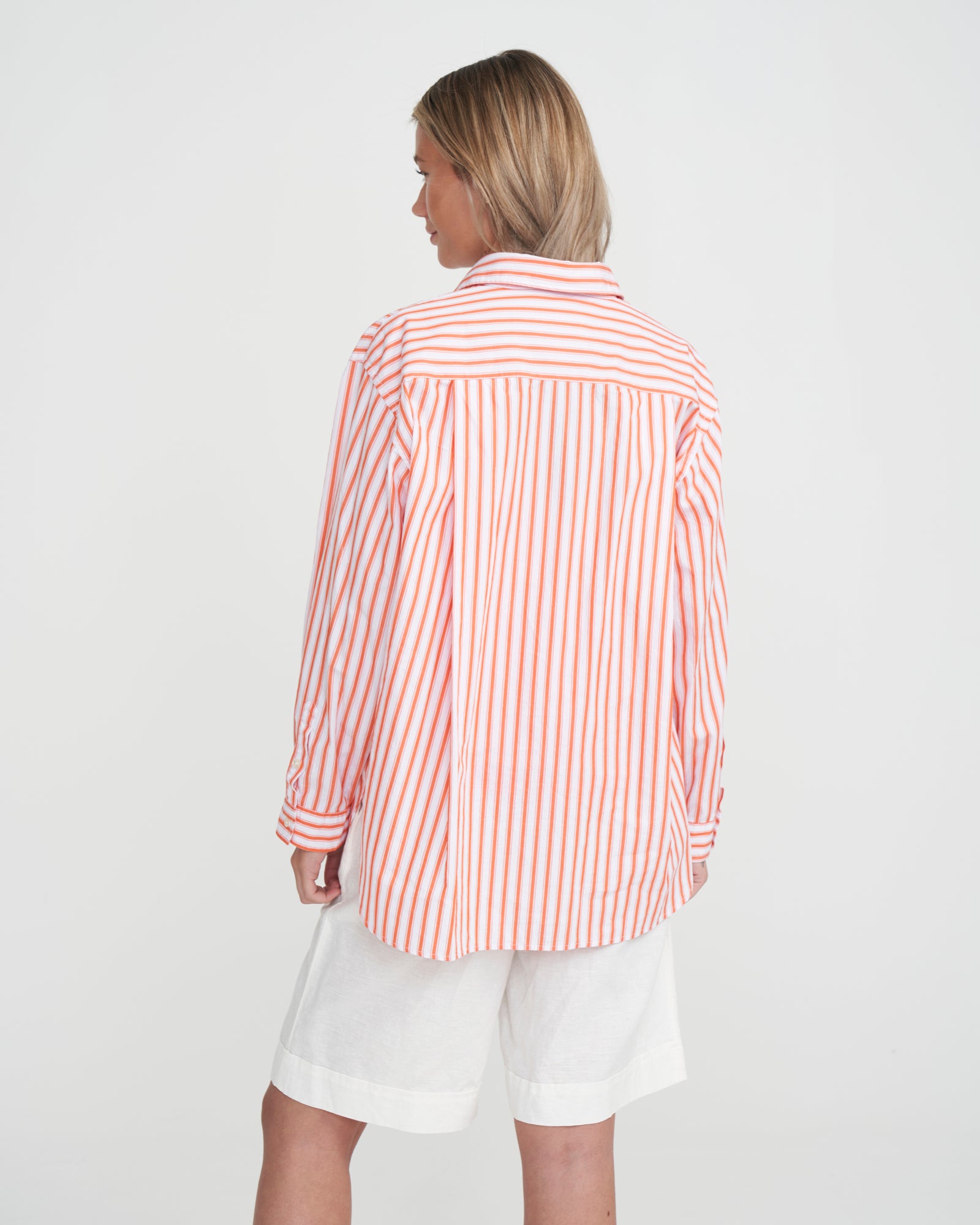 Holebrook_Amalia-Shirt_A22301_173_2.jpg