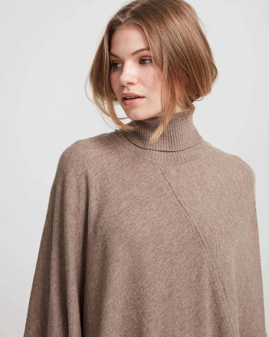 Fia Poncho- Walnut