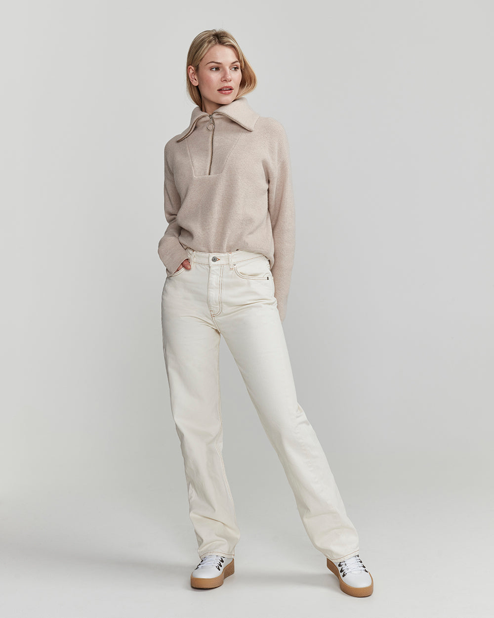 Melody T-Neck- Sand