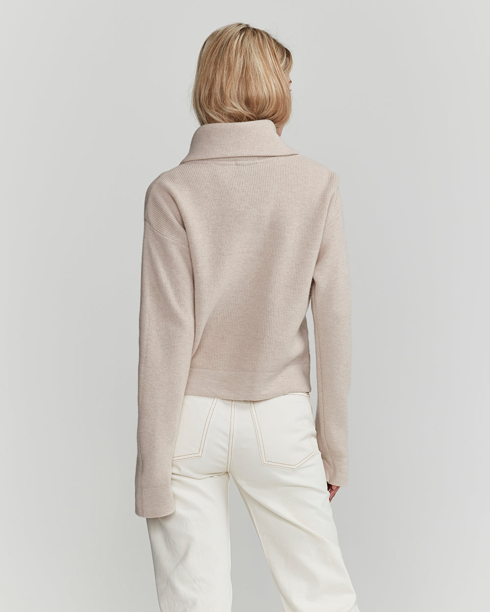 Melody T-Neck- Sand